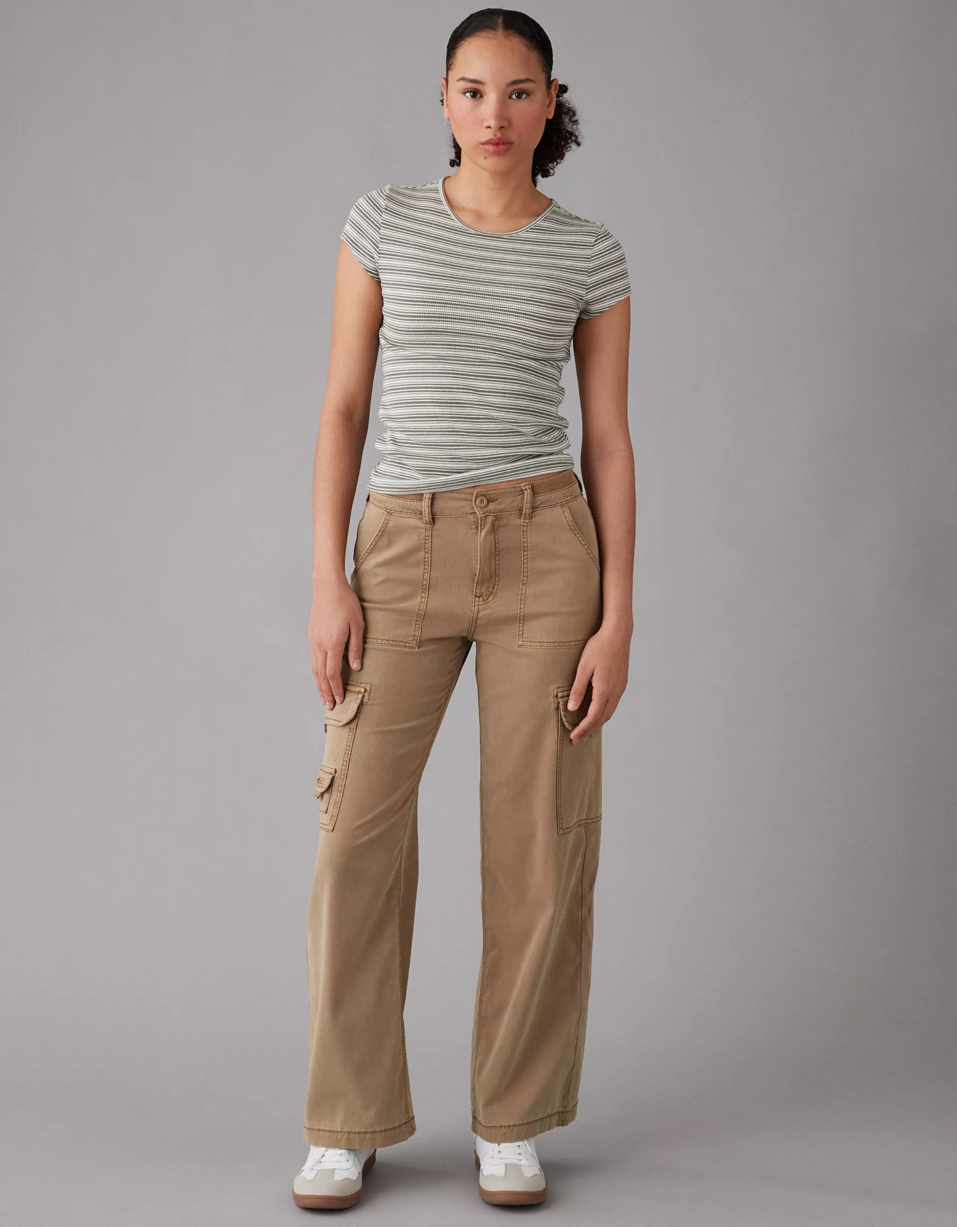 AE Stretch Curvy Super High-Waisted Baggy Wide-Leg Cargo Pant | American Eagle Outfitters (US & CA)