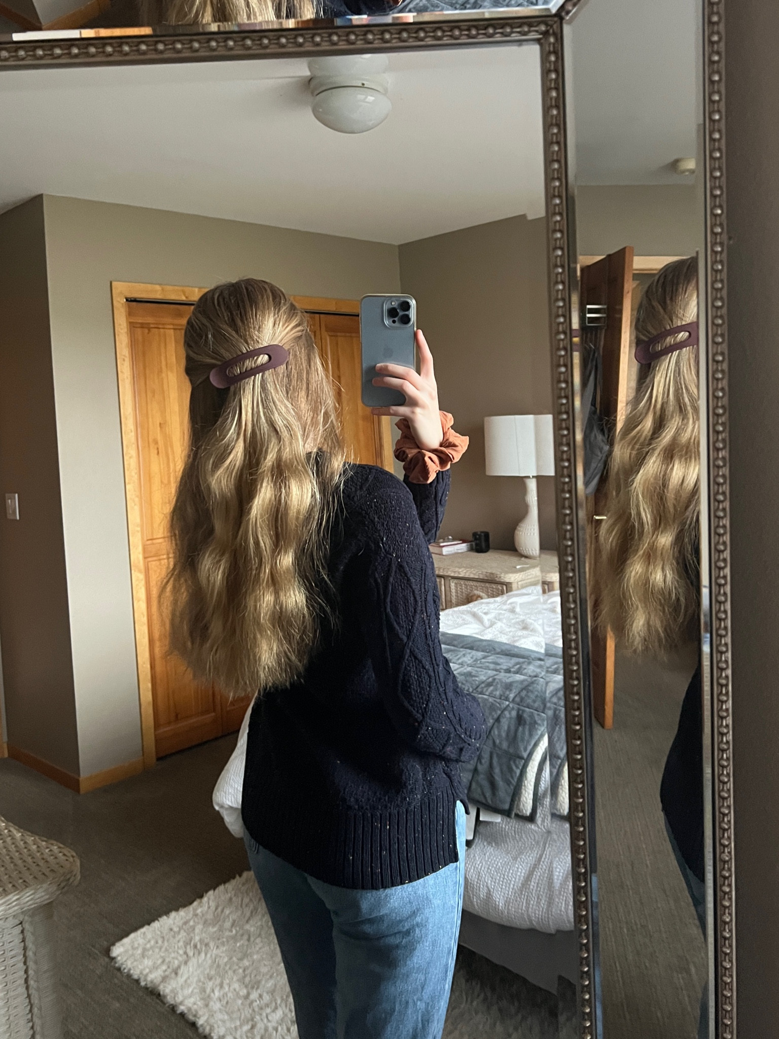 Classy and timeless fall/winter look! Into hair clips lately 🥰 they really pull outfits together 💞

#LTKstyletip #LTKfindsunder50 #LTKSeasonal