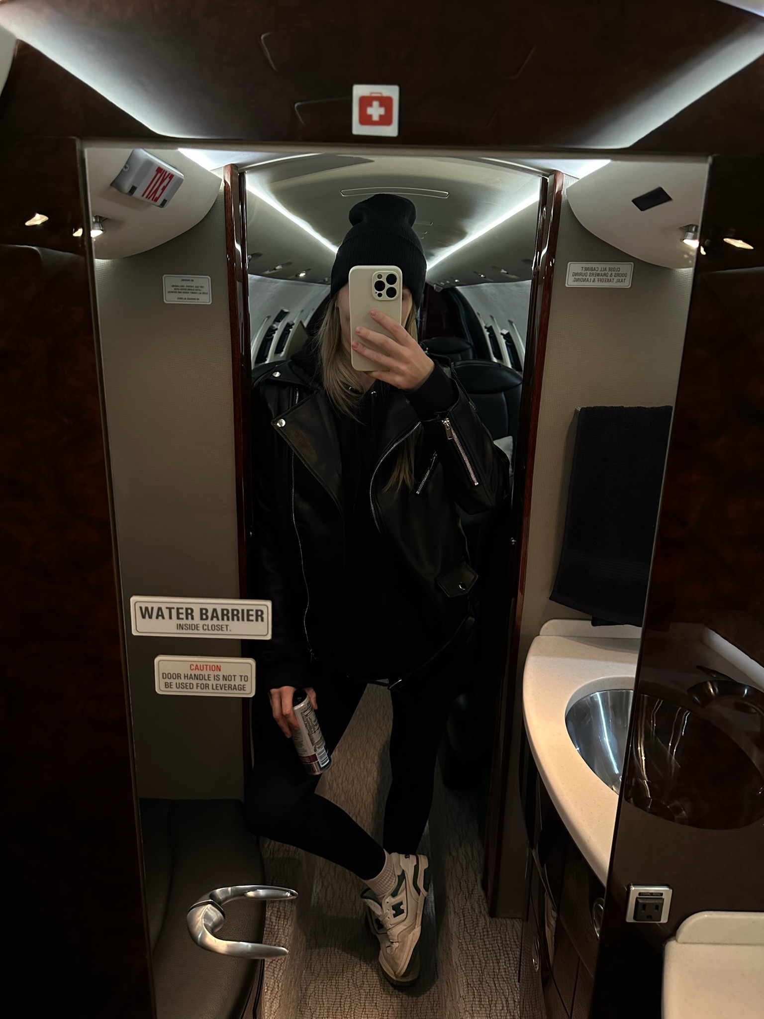 Travel fit 

#LTKstyletip #LTKunder100 #LTKfit