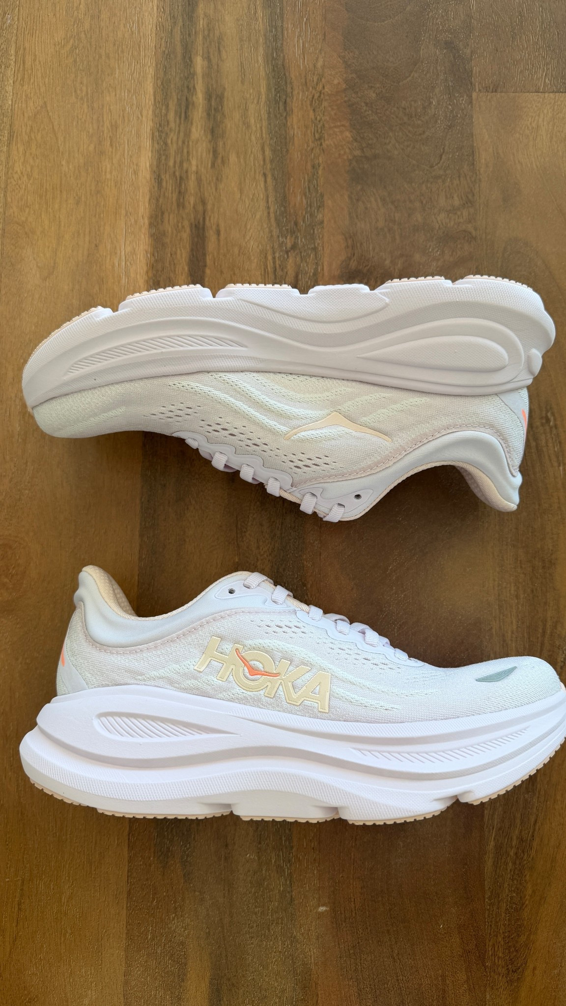 Lonnnnng time fan of Hokas! They are true to size, super comfortable, and I think the chunky sole is also really cute! Love the monochrome look on these!!!

#LTKActive #LTKfitnessgoals #LTKmomlife