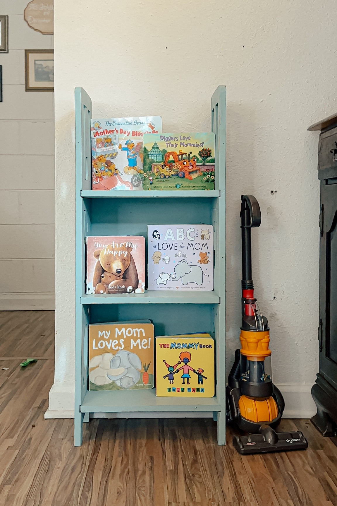 Two year old twin toddler weekly playroom bookshelf rotation, mom, Mother’s Day, toddler board books

#LTKHome #LTKBaby #LTKKids