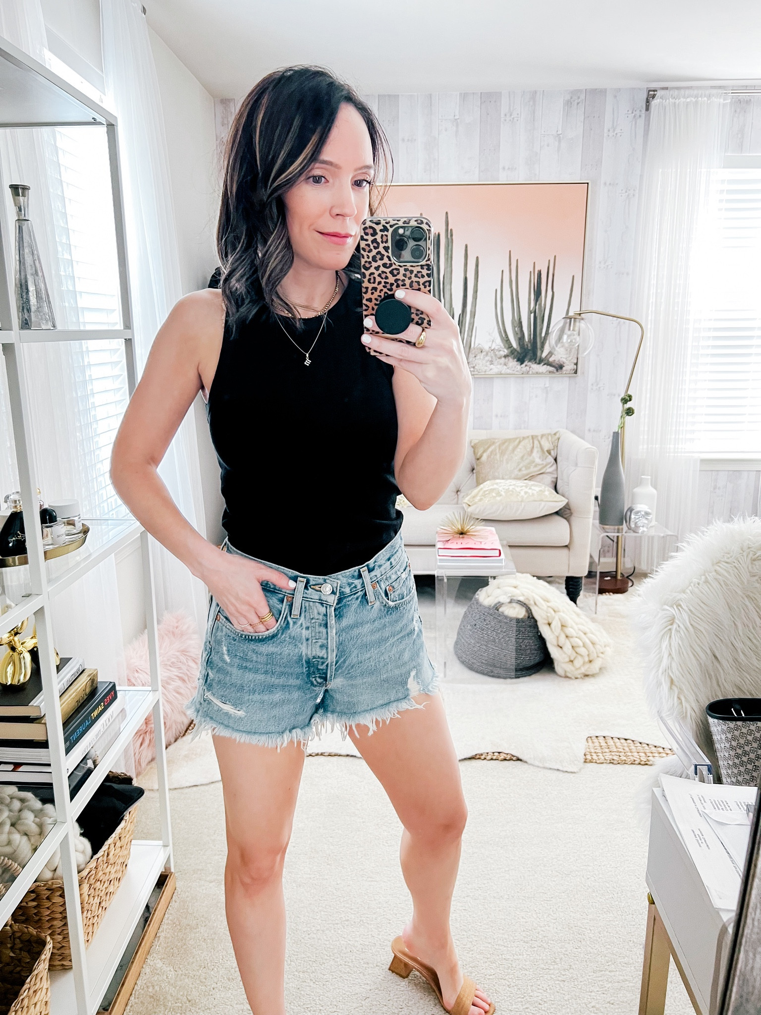 Agolde Parker vintage shorts 

#LTKstyletip