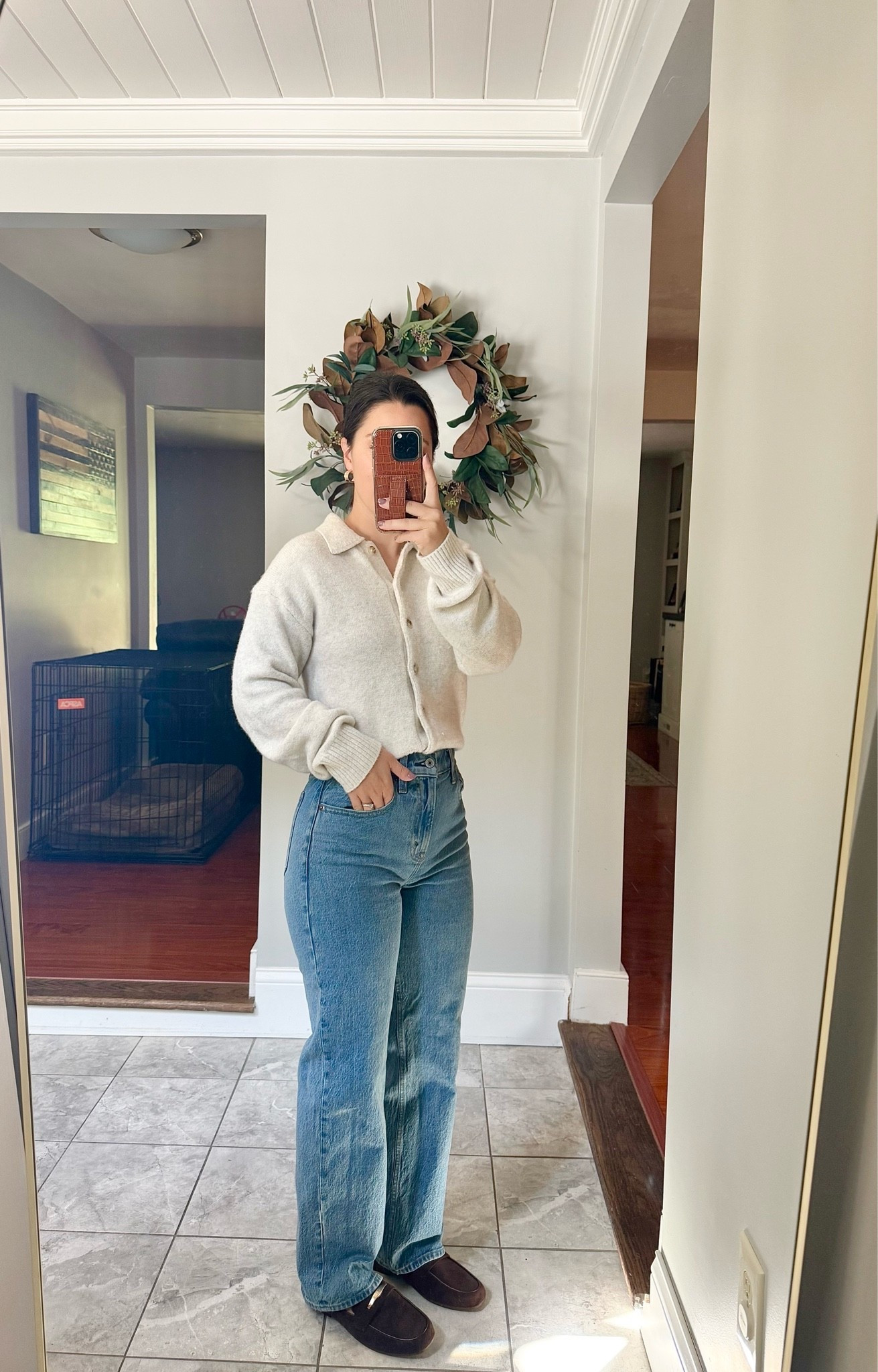 Casual fall outfit, petite friendly :) xs cardigan, 24 extra short jeans, shoes are tts. I’m 5ft, 115lbs. 

Fall outfits
Petite outfits
Fall sweaters
Petite jeans
90s relaxed jeans
Fall shoes
Loafer shoes 
Denim
Mom outfits
Everyday outfits 

@abercrombie 
#abercrombiepartner

#LTKPetite #LTKootd #LTKSeasonal