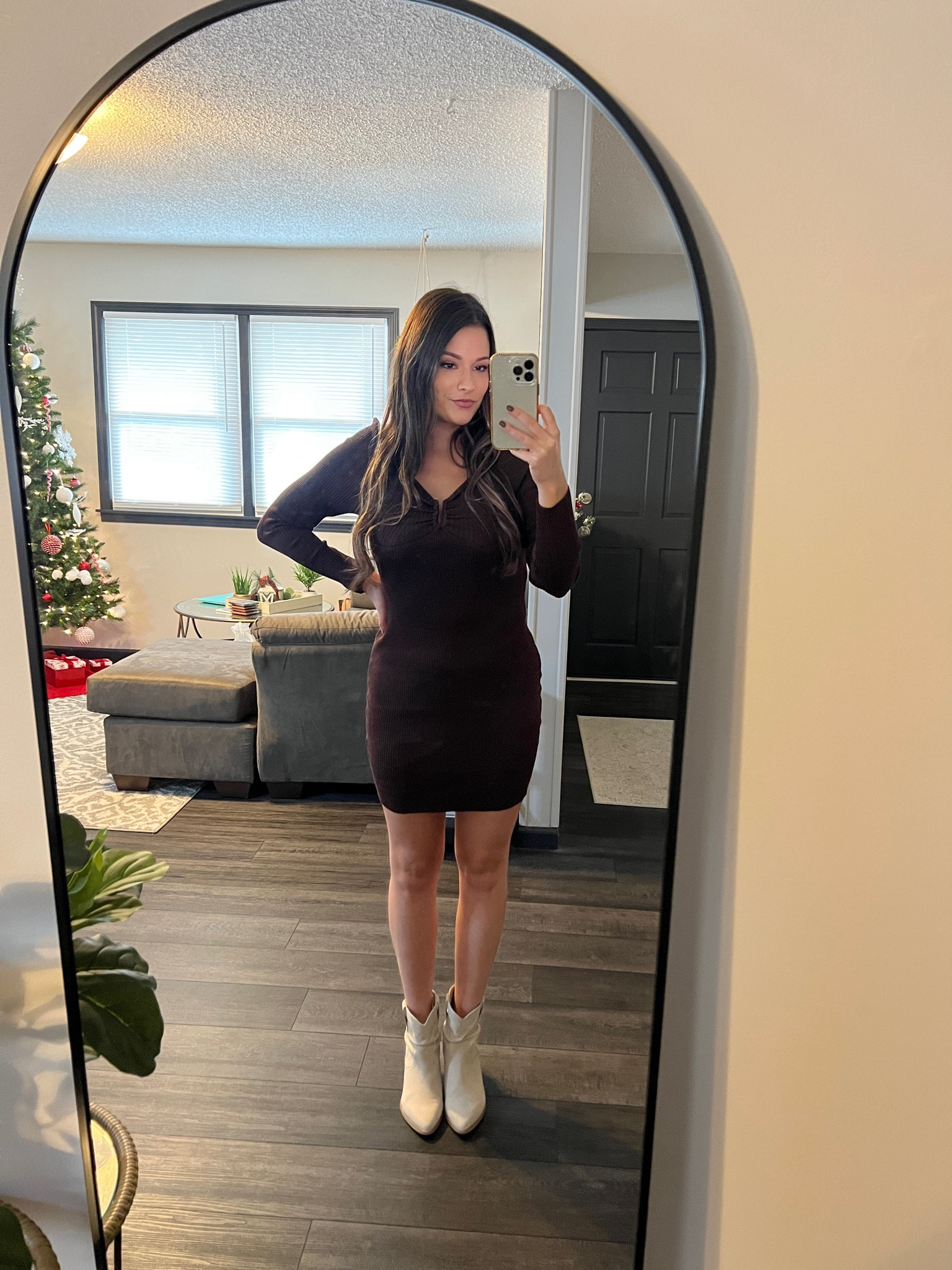 Loving this brown dress 🤎 #thanksgivingoutfit #holidayoutfit #holidaydress

#LTKCyberweek #LTKSeasonal #LTKHoliday