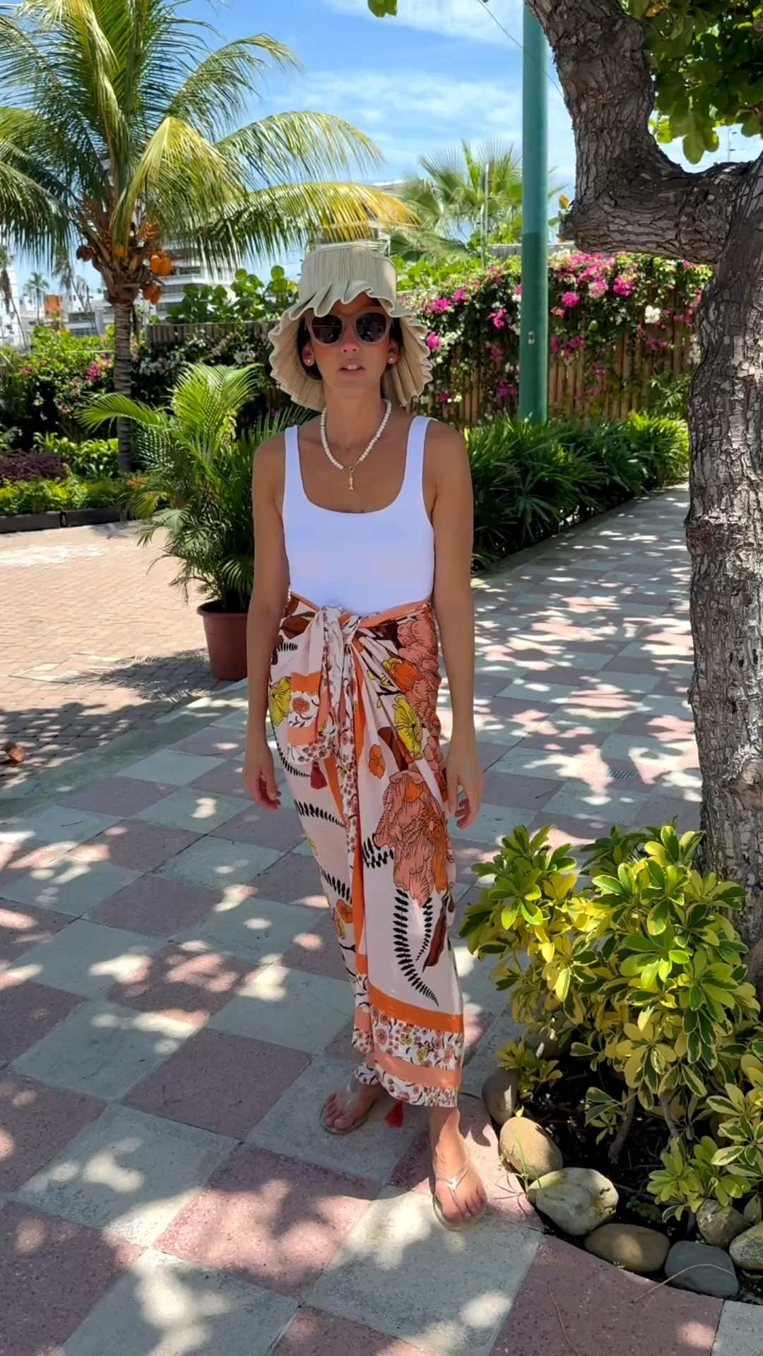 Loves a bodysuit and pareo moment

#LTKootd #LTKSwim #LTKTravel