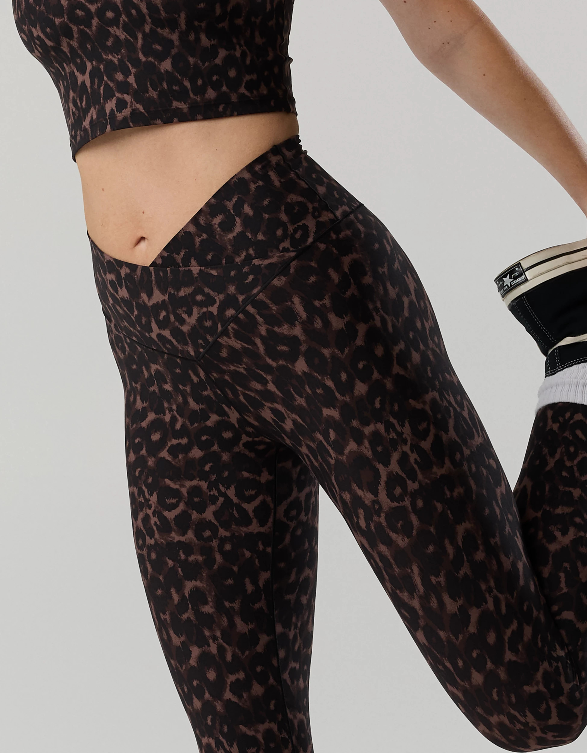 OFFLINE By Aerie Real Me High Waisted Crossover Legging | Aerie