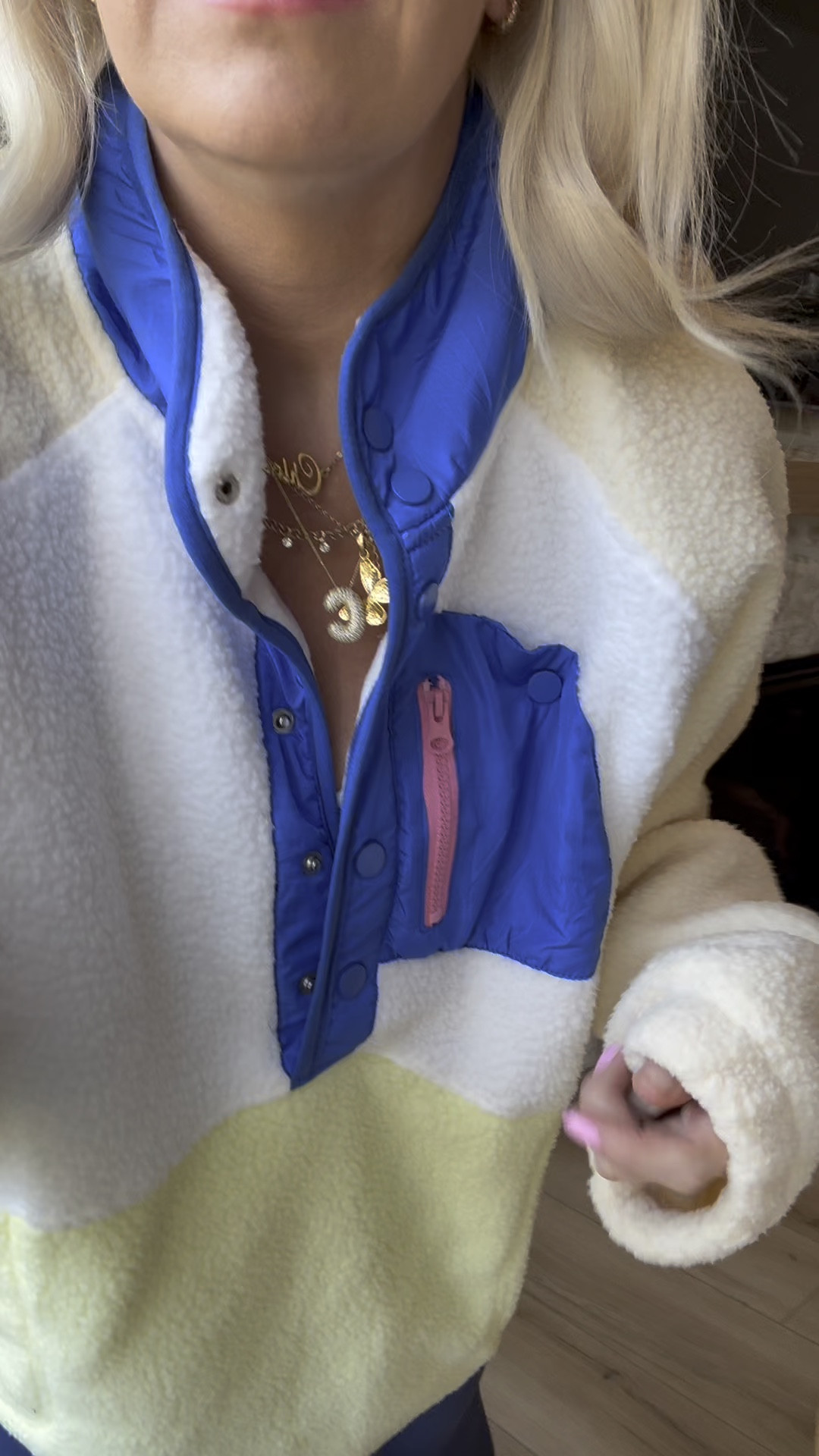 Amazon fleece jacket size L