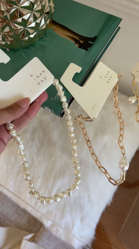 How cute is all of this pearl jewelry under $20 from @target! Perfect for wearing down the beach because you don’t have to worry if your nice jewelry will get messed up! #pearljewelry #summerjewelry #target 

#LTKFindsUnder50 #LTKSwim #LTKVideo