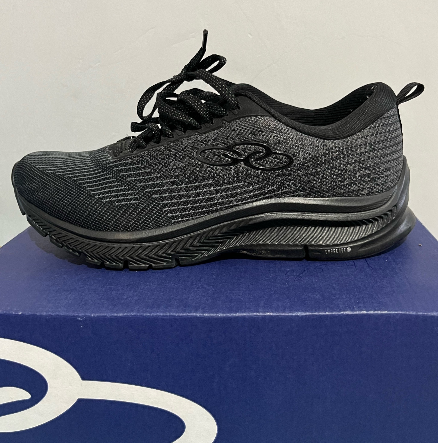 Se você gosta de confortos tênis sempre será sua melhor opção. Um tênis para cada ocasião, do casual ao elegante, pro trabalho ou para academia.

#LTKmens #LTKbrasil #LTKSale