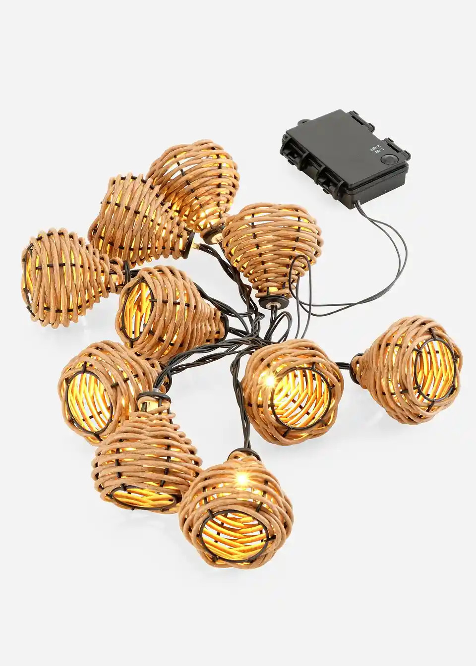 Lichterkette mit Rattangeflecht | Bonprix DE
