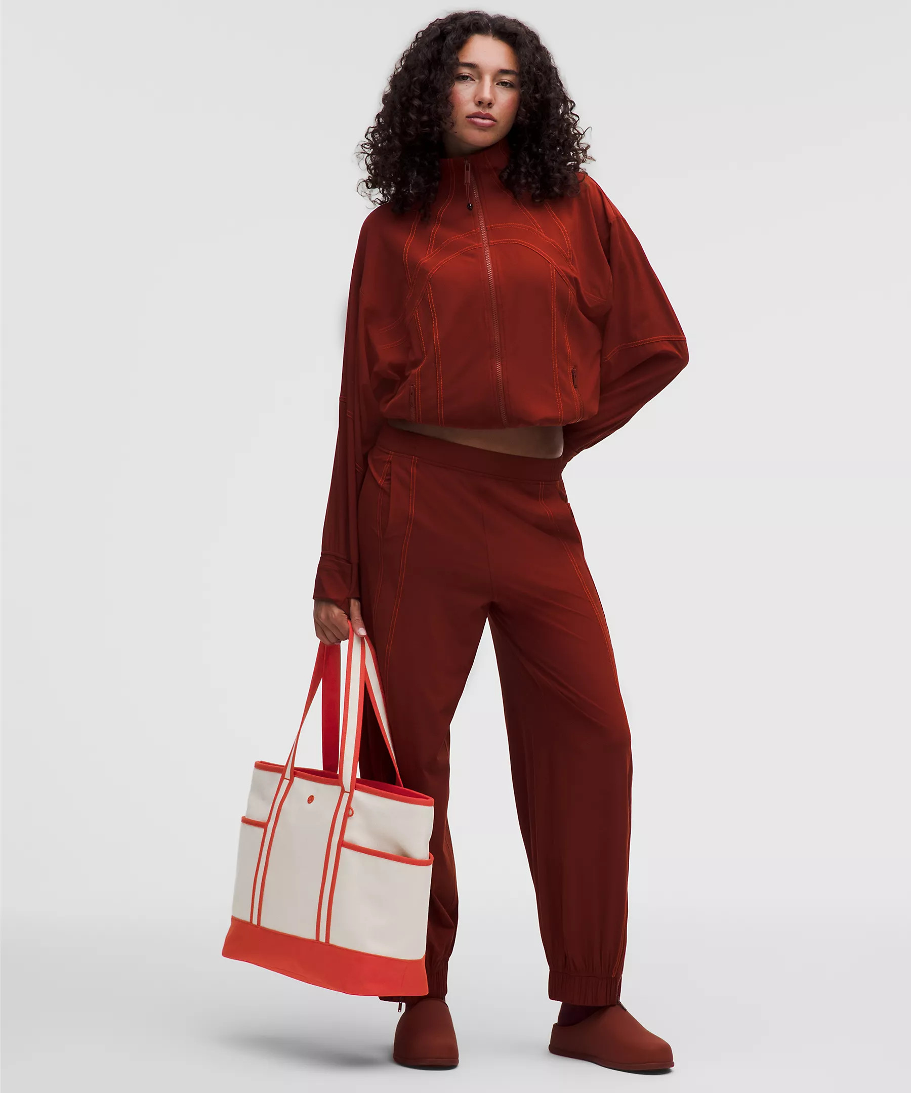Daily Multi-Pocket Zip-Top Tote Bag 18L | Lululemon (US)
