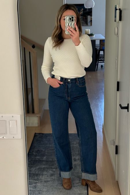 Final few hours to save on new spring jeans from Abercrombie!

This is ‘The Loose’ in my true size (28) in the Regular length. (I ended up exchanging for a Long, FYI!)

#LTKSpringSale #LTKfindsunder100 #LTKstyletip