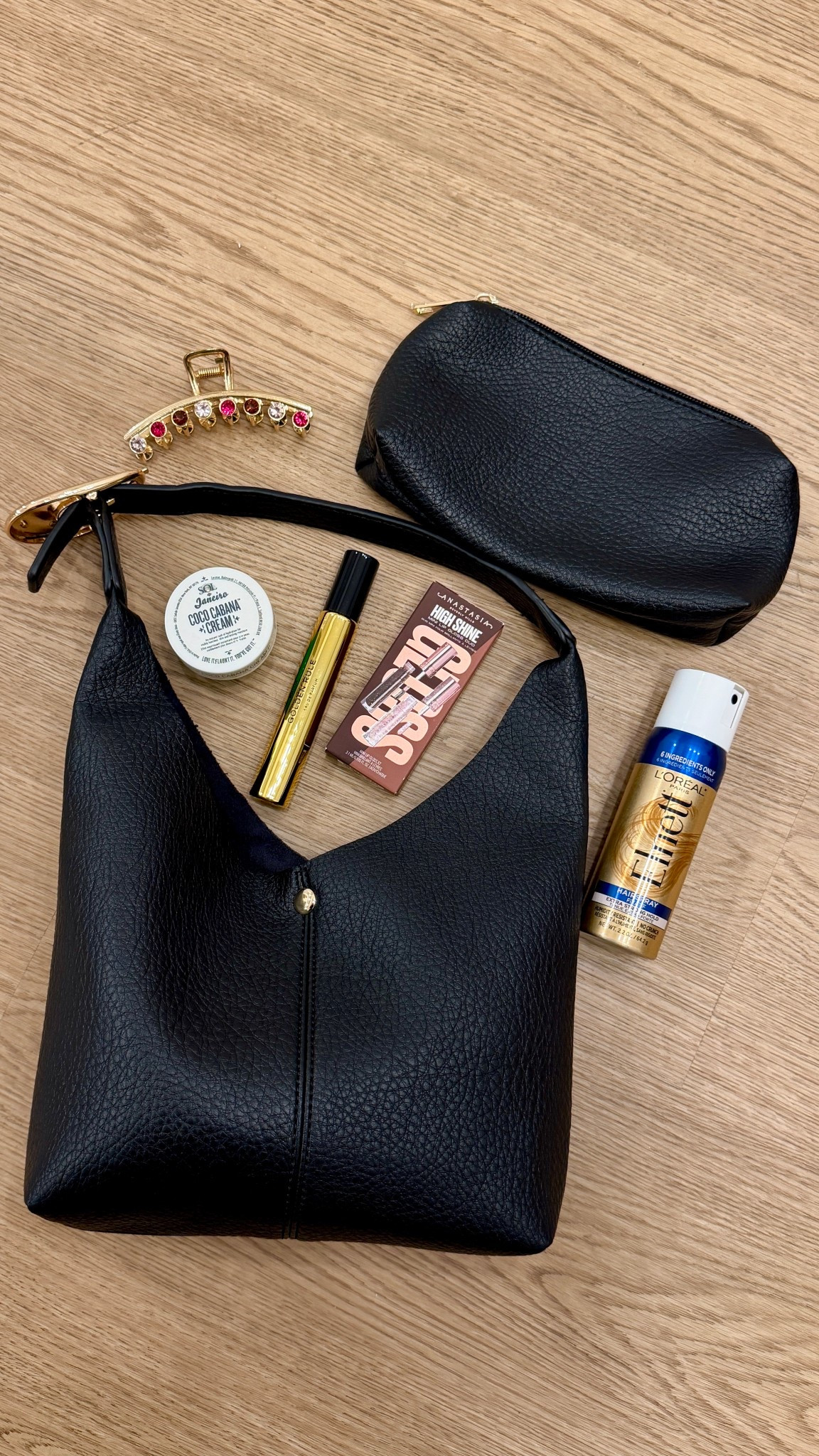 The perfect slouchy mini bag for everyday wear! Fits just what you need! 

#LTKSeasonal #LTKWorkwear
