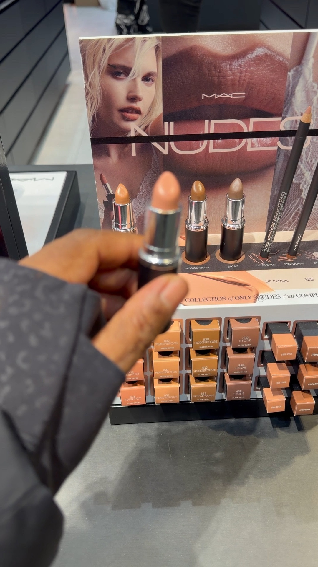 Peachstock… nudes… 
🍑

#LTKgrwm #LTKselfcare #LTKBeauty