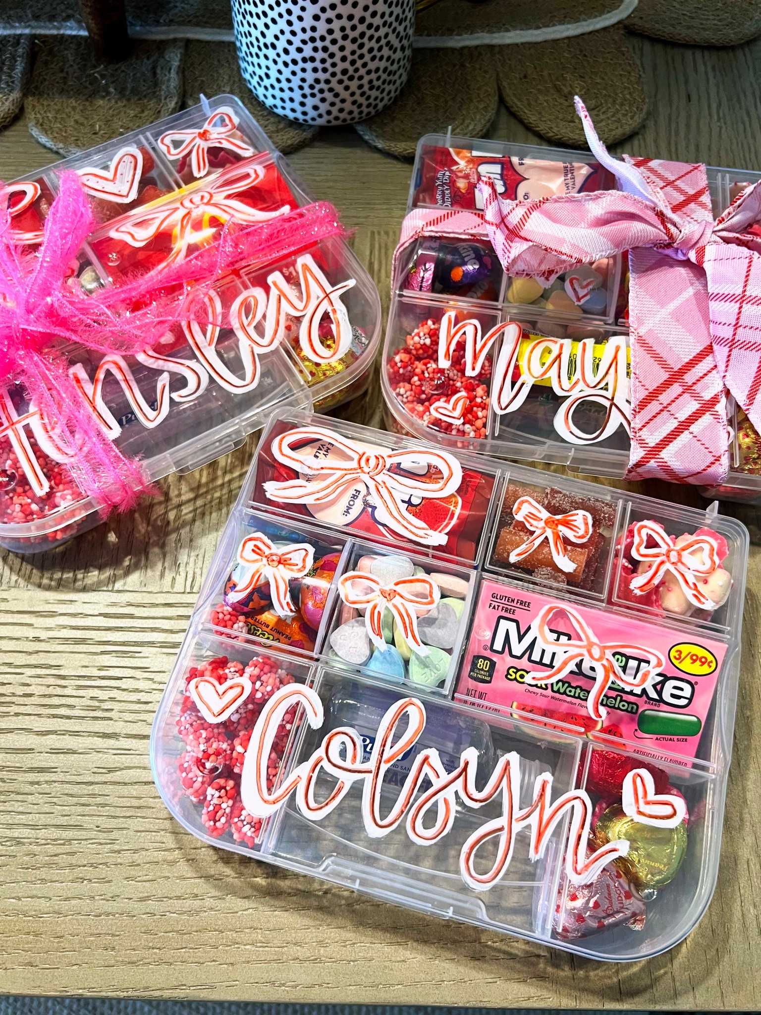 🎀 Valentines snackle boxes 🎀

#LTKKids #LTKmomlife #LTKSeasonal