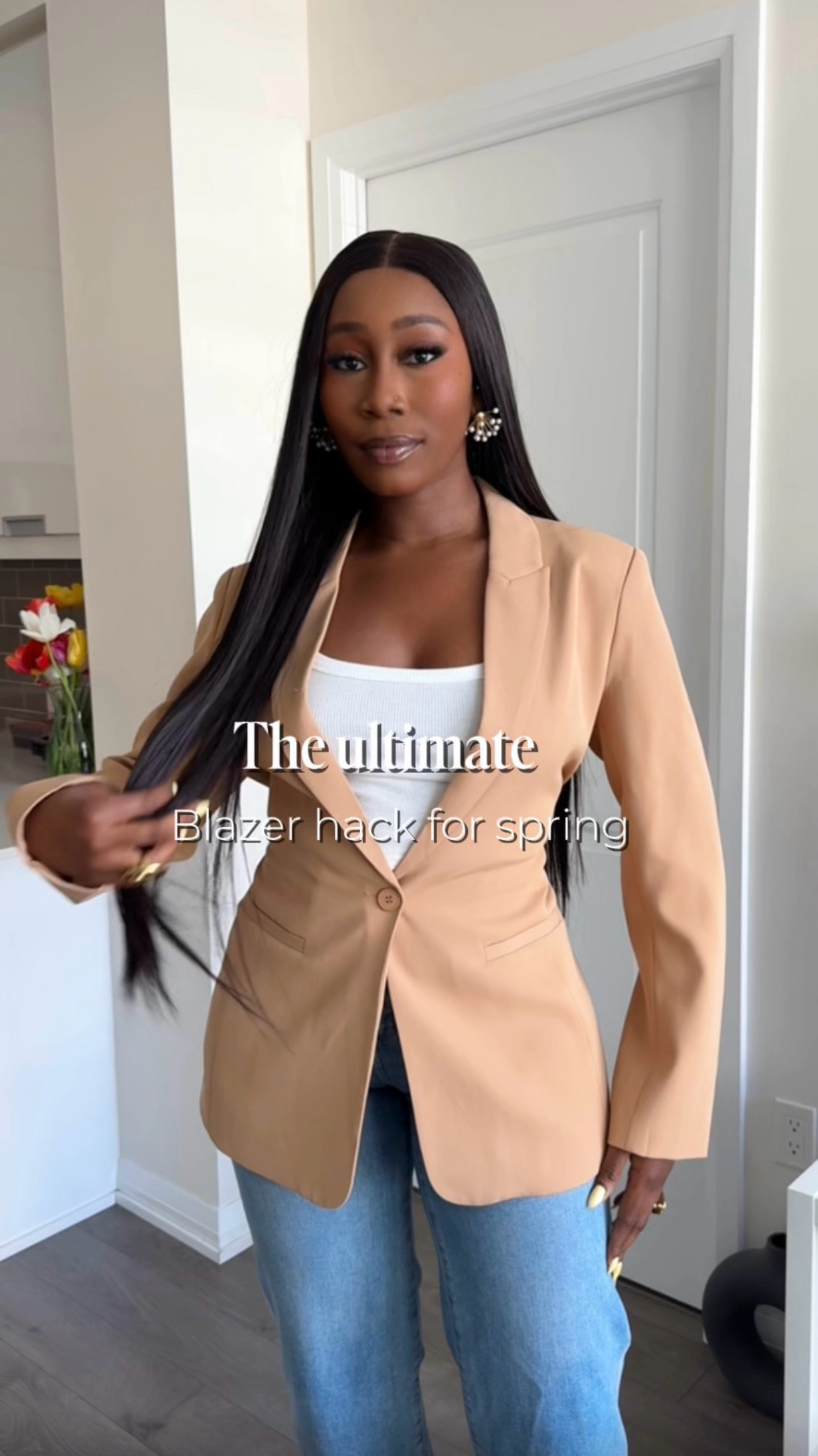 Rewear your clothes! Don’t give into every trend. Here’s one way I’m doing the same 🤍

What do you think?

#blazers #blazeroutfit #fittedblazer #blazerhack #clotheshacks #springtrend #summertrend

#LTKworkwear #LTKsummer #LTKspring