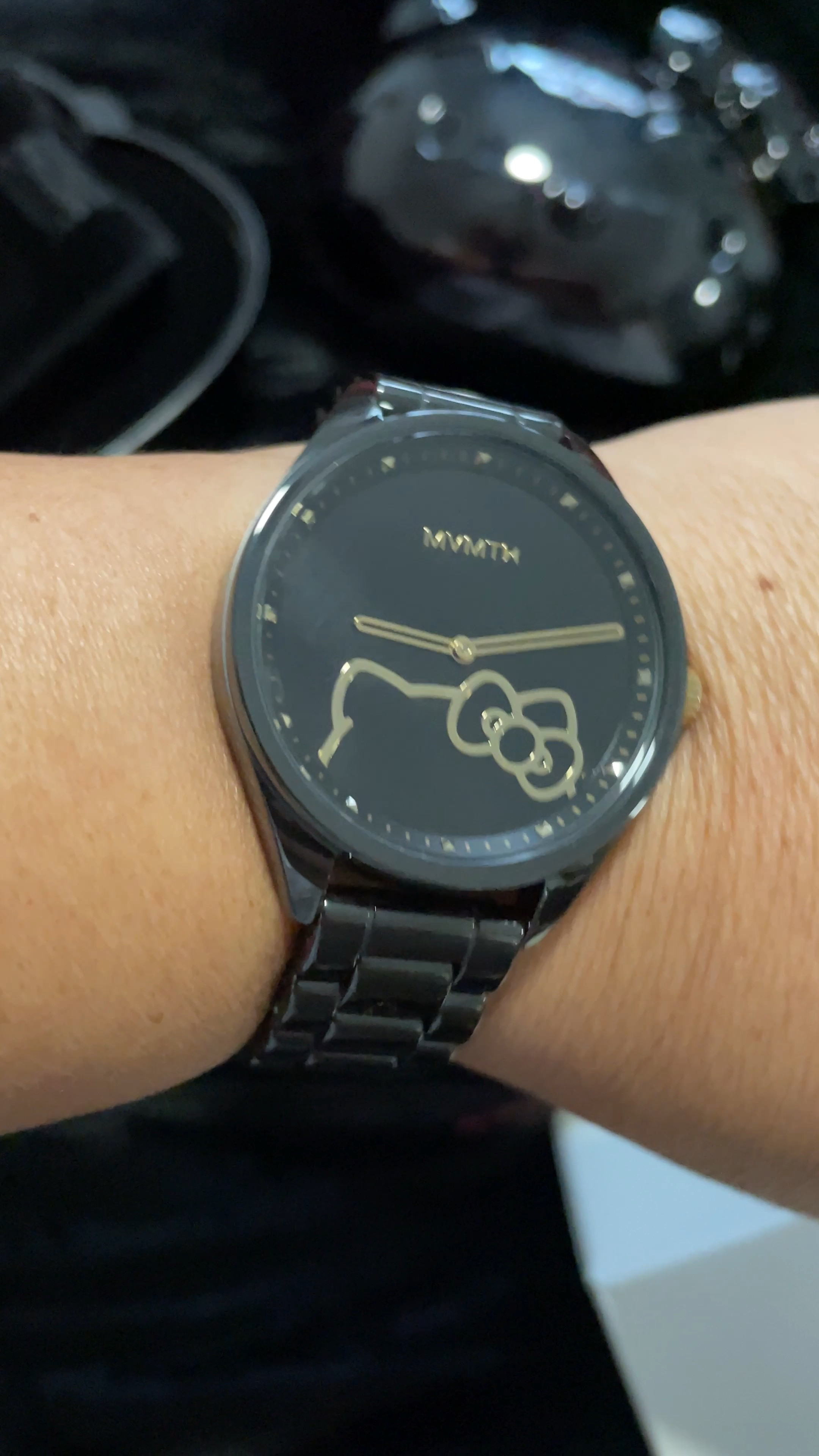 Holiday Outfit. Black and gold Hello Kitty x MVMT 🍎🖤✨

Perfect elegant watch for Sanrio fans! So yes I am very happy with it and the cute box it comes in.

#LTKSaleAlert #LTKStyleTip #LTKParties