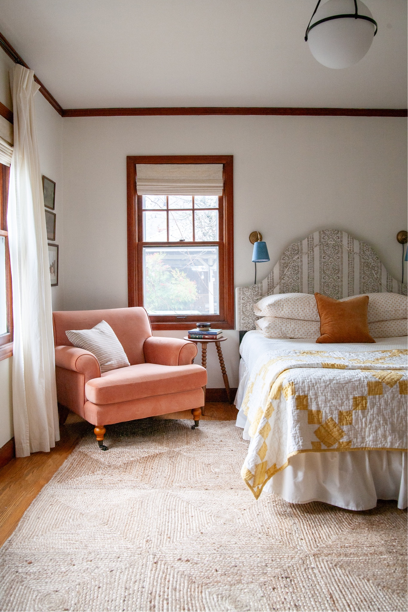 Possibly my favorite thing I’ve brought into my home recently: this woven jute rug from @rugsusa (collaboration with @laurenliess). I only use natural fiber rugs in my home these days and I love the classics, but I like things to have a little extra interest too. This one is perfect! It’s so soft under foot, too. Still planning some changes in this guest room/office but this rug will be perfect in the revamp too!! It’s also on sale right now!

#LTKhome