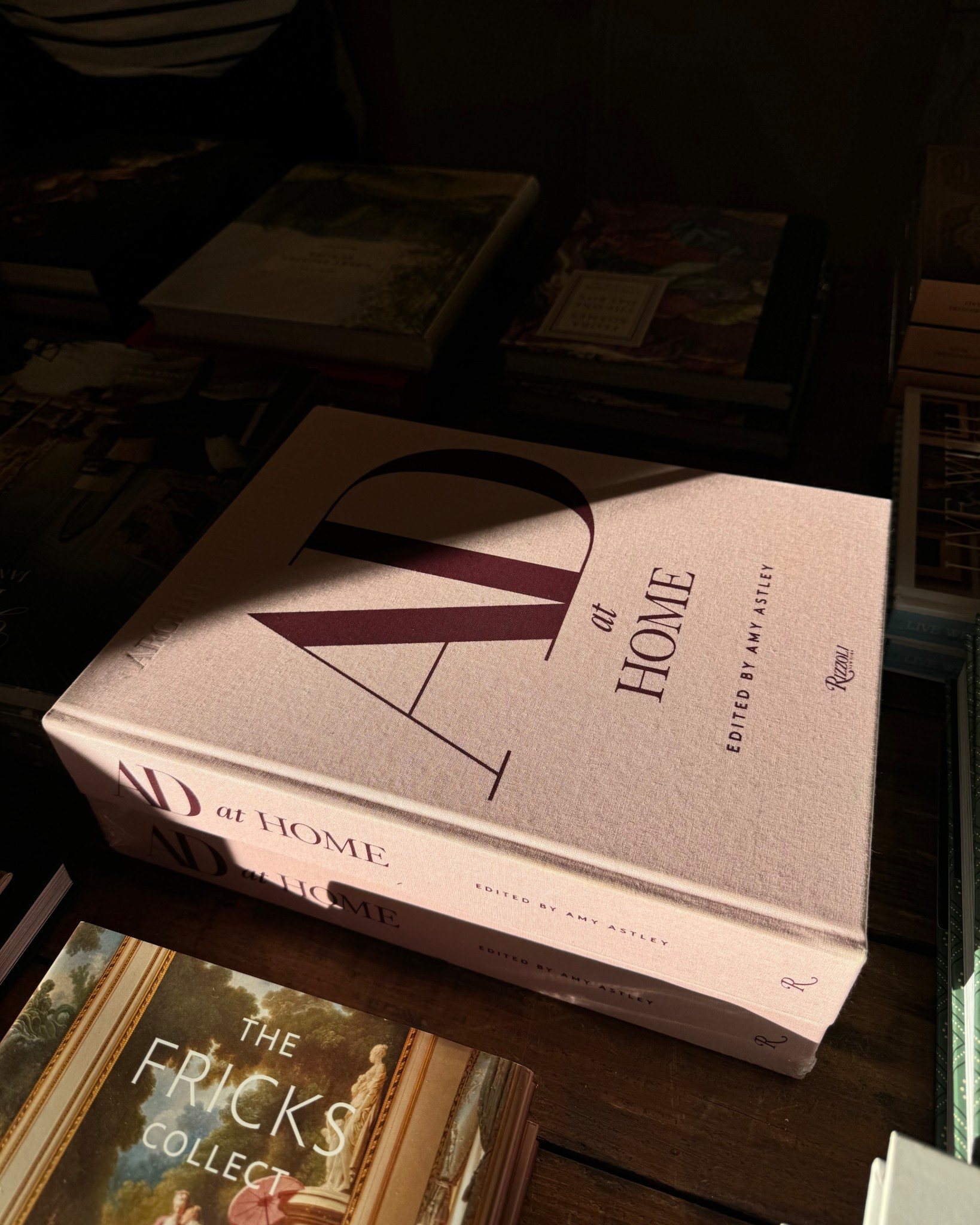 The cutest coffee table books for lux home decor 🤍 

#coffeetablebooks #homedecor #luxuryhomefinds

#LTKSaleAlert #LTKHome #LTKFindsUnder50