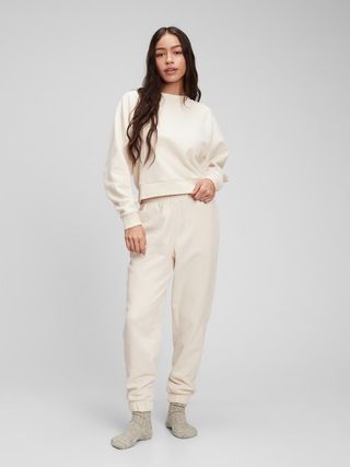 Vintage Soft High Rise Fleece Joggers | Gap (US)