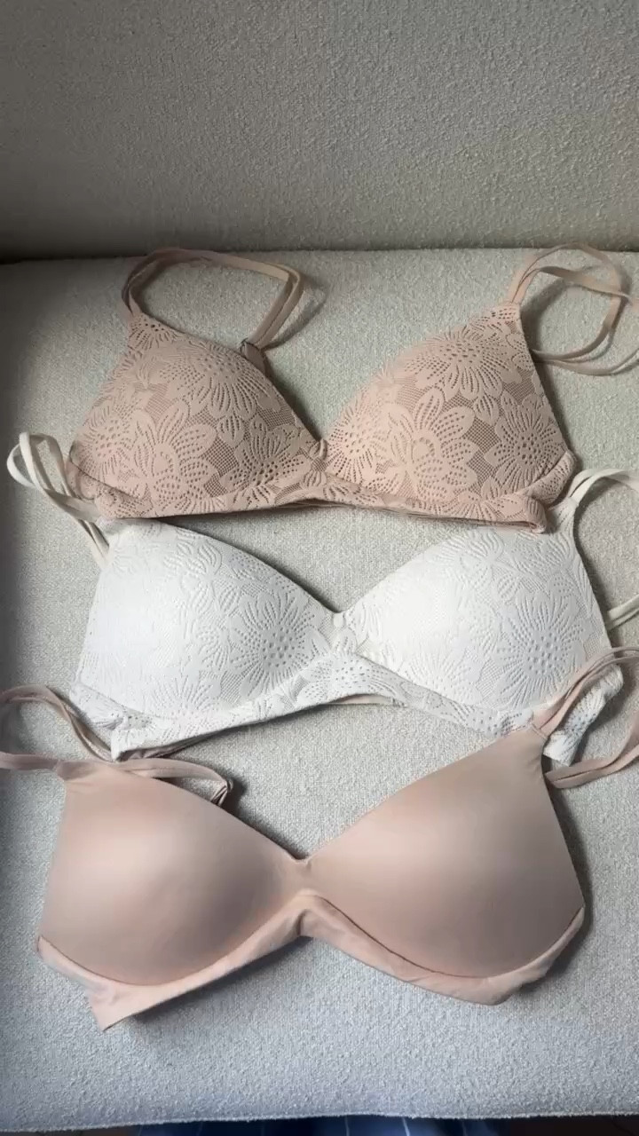 Things I would buy tomorrow if I lost them today! These are some of my tried and true favorites! The best wireless push-up bras! Adjustable straps and hook and eye closure. 


#LTKootd #LTKPetite #LTKTravel