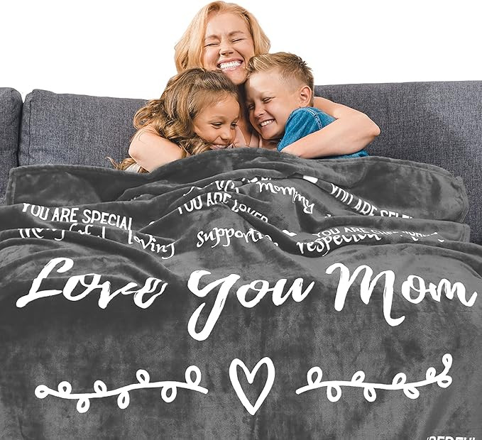 Mom Blanket, Mom Birthday Gifts, Mothers Day Gifts from Daughter or Son, Snuggly Soft Cozy Throw ... | Amazon (US)