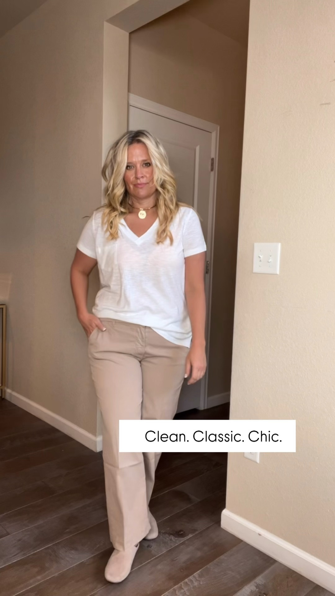 ✨Tap the bell, save and ❤️ start here over 40 fashion, midlife style, midsize fashion and luxury looks for less.  

    Clean. Classic. Chic

👑 Helping you look good, feel good.-Lindsey Denver   Check back daily for belly-friendly style, confidence, and Outfit Physics™.

#LTKOver40 #LTKMidsize #LTKSaleAlert