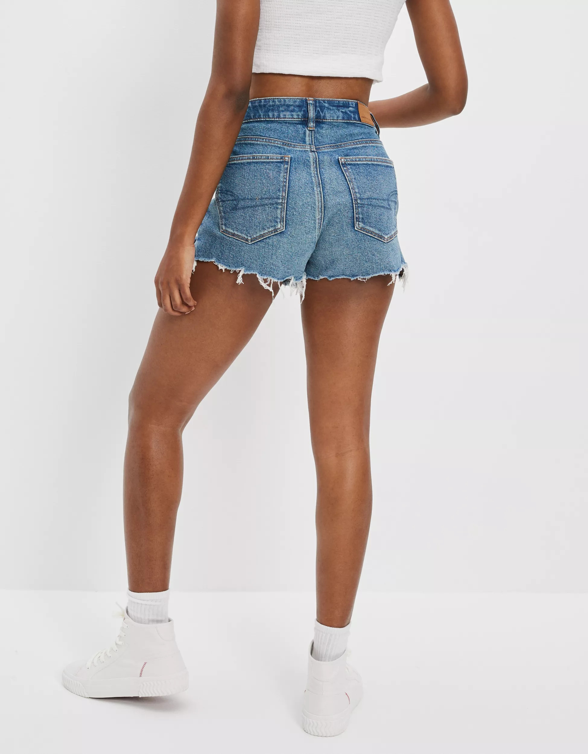 AE Strigid Denim Mom Short | American Eagle Outfitters (US & CA)