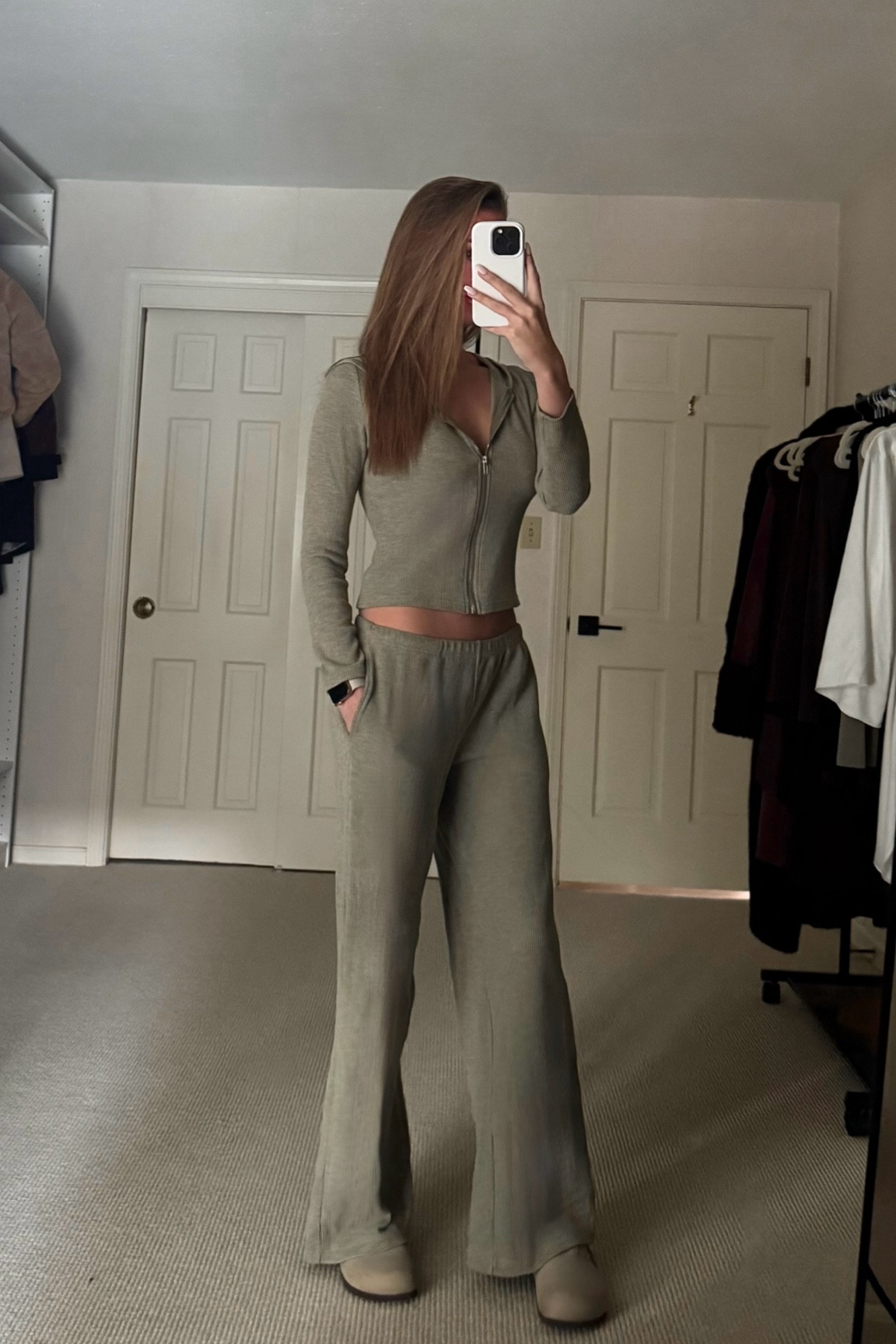 Bury me in his loungewear set!! wearing size small in the jacket and pants

Loungewear, two-piece set, sweatshirt, gray bandit, casual outfit

#LTKootd #LTKmorningroutine #LTKFindsUnder100