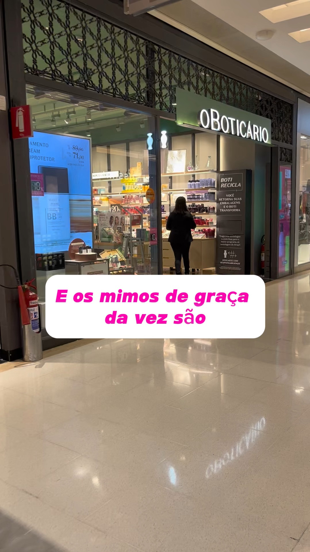 E mais um mês fui buscar meu mimo da O Boticário 💄

São duas cores, o rosa e o vermelho. Na loja pode ter disponível os dois, ou apenas um.

Ele é lindo e possui uma textura muito macia, além da hidratação 💋💋

Para fazer seu cadastro, baixe o aplicativo e procure pelo segundo banner. Preencha com seus dados e escolha a loja mais próxima. 
Caso não tenha estoque, fique sempre de olho pra renovação do estoque. 

Compartilhe com quem também ama um brinde! ♥️

#promo #promoção #promocao #desconto #beleza #beauty #make #makeb #oboticario #brinde #gratis #mimo 
#DesafioLTKCon2024


#LTKbeauty #LTKbrasil