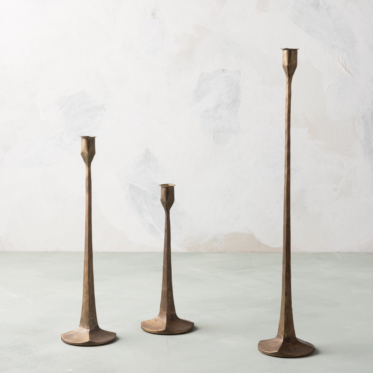 Antique Brass Gatecrest | Magnolia