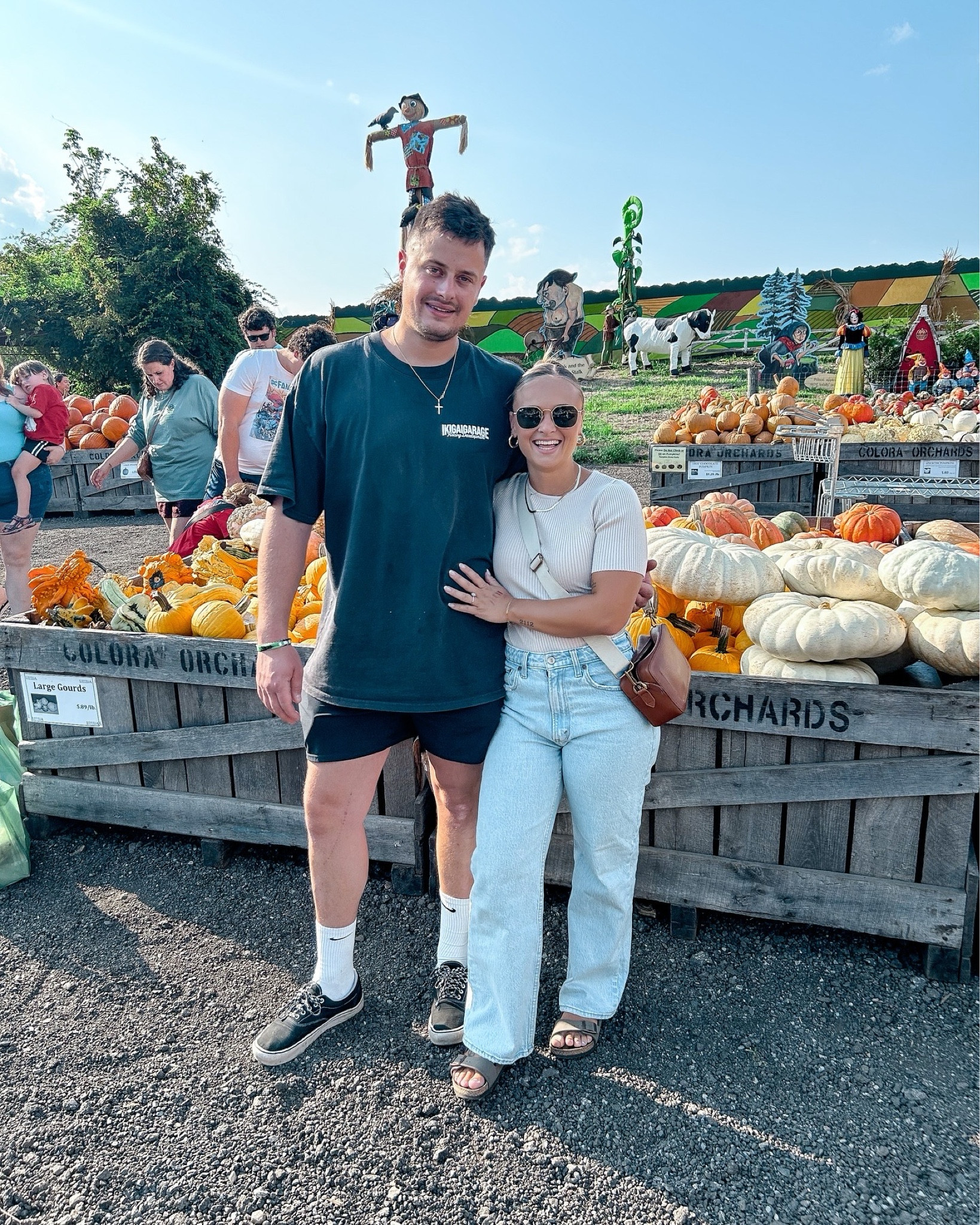 Fall. Linvilla orchards. Amazon shirt. Abercrombie and fitch mom jeans. Birkenstocks. Madewell crossbody purse. Ootd. Outfit of the day. Fall ootd  

#LTKSeasonal #LTKFallSale #LTKFindsUnder100