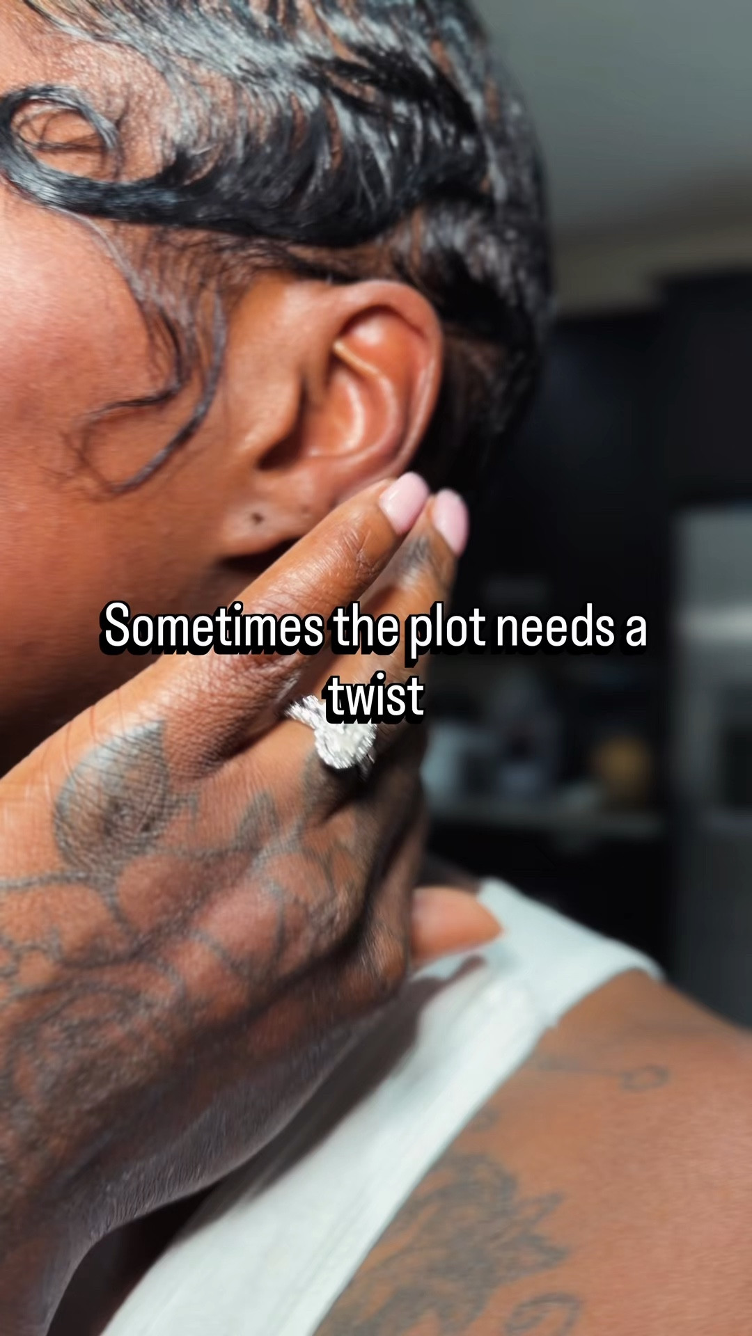 Plot twist: I cut it all. ✂️

Went from long hair to a blonde pixie and honestly… I feel like the main character now.

Be honest — are we keeping the pixie or growing it back out?

Tap my LTK for my go-to hair + beauty staples. ✨

#LTKgrwm #LTKselfcare #LTKdayinmylife