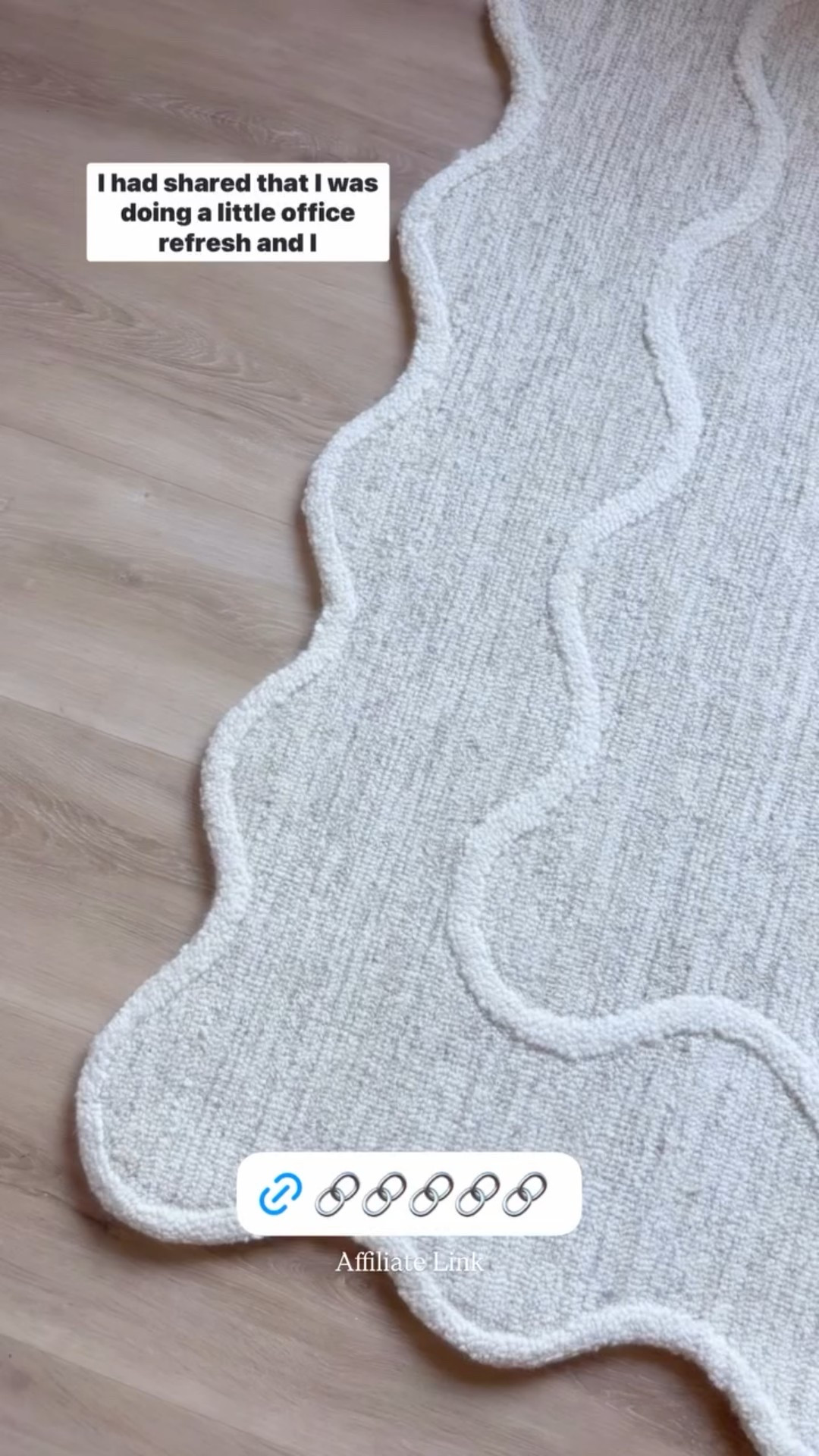 New scalloped rug from Walmart￼My Texas House ♥️

#LTKSeasonal #LTKHome #LTKOver40