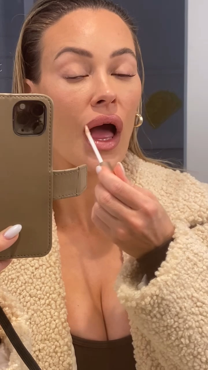 This lip gloss is my baby!! Has collagen in it & is sooo good for the lippies 

#LTKstyletip #LTKFind #LTKbeauty