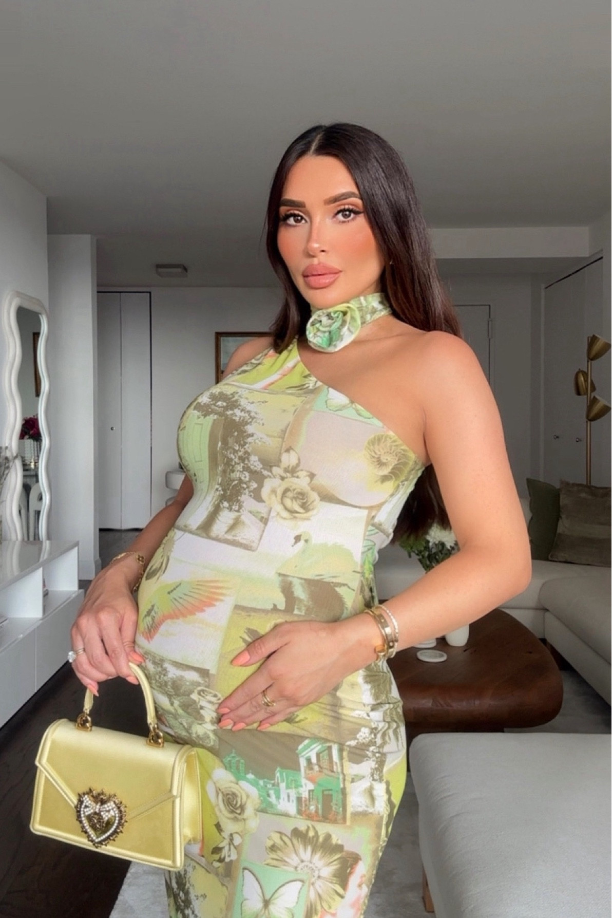 date night outfit featuring the baby bump… this is not a maternity dress but how amazing does it look with the baby bump? Shop below… I’m wearing size S 💚

#LTKItBag #LTKStyleTip #LTKShoeCrush