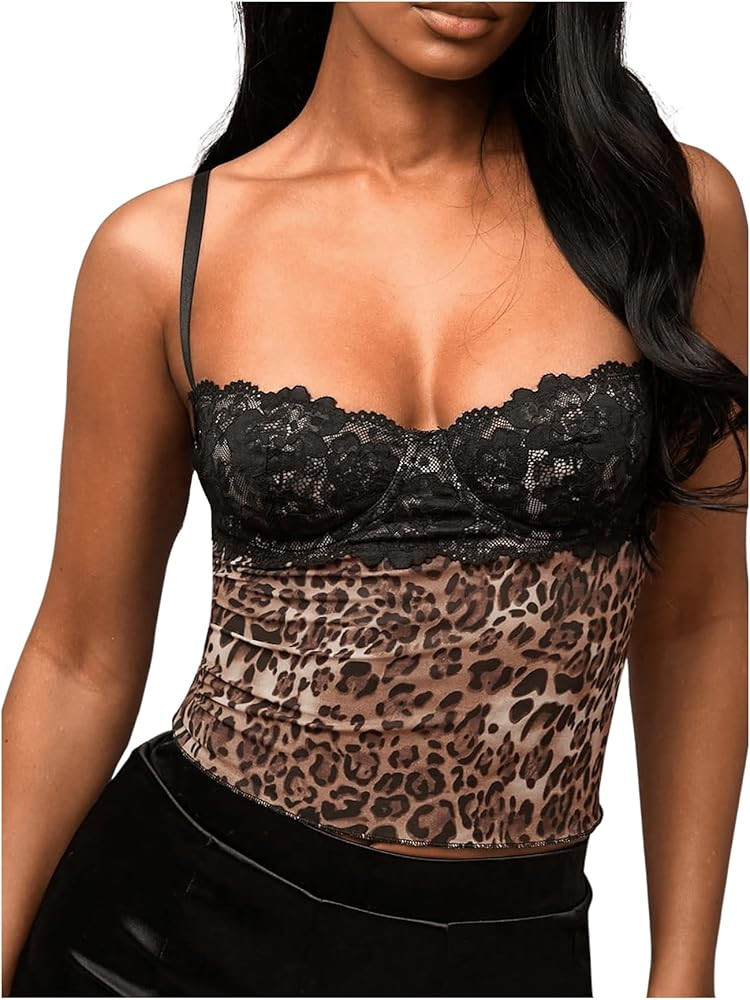 SOLY HUX Women's Floral Lace Trim Camisole Spaghetti Strap Fitted Shirt Top Summer Crop Cami Tops | Amazon (US)