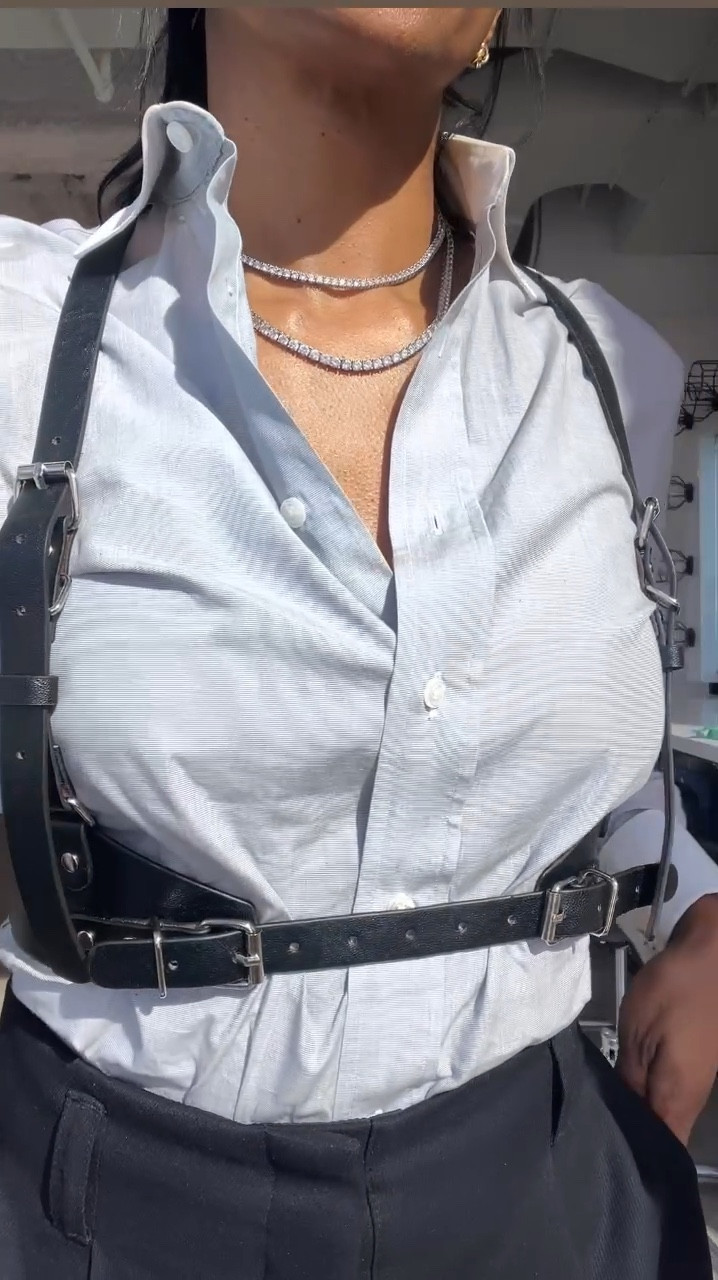 Leather harness for a boss look. 🔥🔥
#leathervest #fallfashion #workoutfit #wardrobe #falloutfits

#LTKxMadewell #LTKOver40 #LTKStyleTip