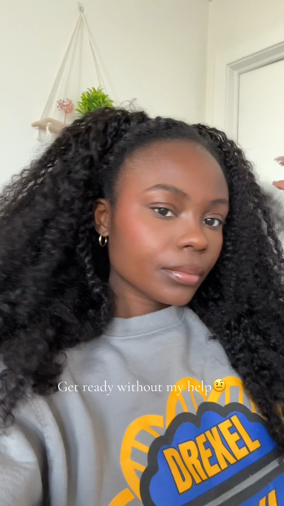 Clean girl makeup 

#LTKBeauty #LTKgrwm #LTKGiftGuide