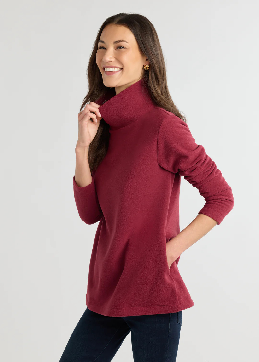 Cobble Hill Turtleneck in Vello Fleece (Burgundy) | Dudley Stephens