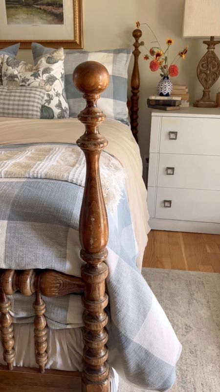 My bedding has been collected throughout the years to get that perfectly layered look. I’ve linked what I could or found some super similar options 

#LTKhome