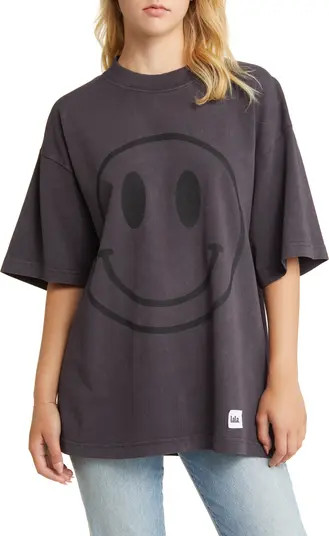 Dressed in Lala The World Needs Your Magic Graphic T-Shirt | Nordstrom | Nordstrom