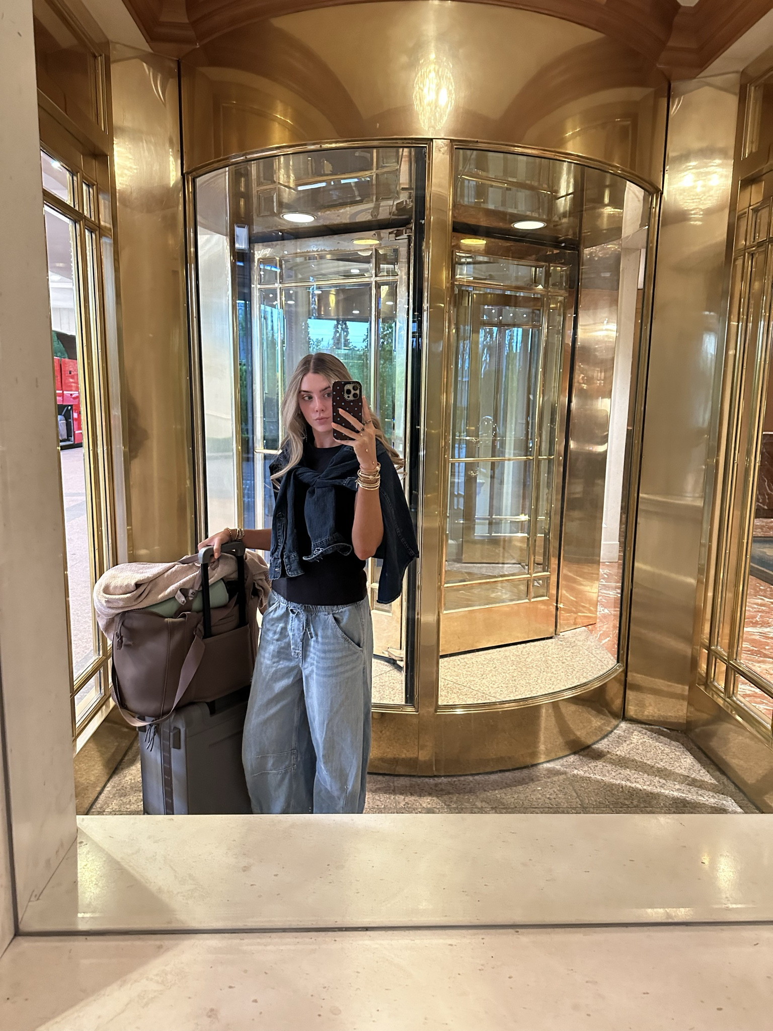 Airport outfit! I’m wearing my Gap Horseshoe jeans they are the comfiest oversized fit size XS size down if in between. My tee is my favorite cuts tomboy tee size XS (code SLOANEV). My sneakers are Shu shop and i used all my @Dagne Dover Dagne Dover Dagne Dover bags!

#LTKootd #LTKTravel #LTKdayinmylife