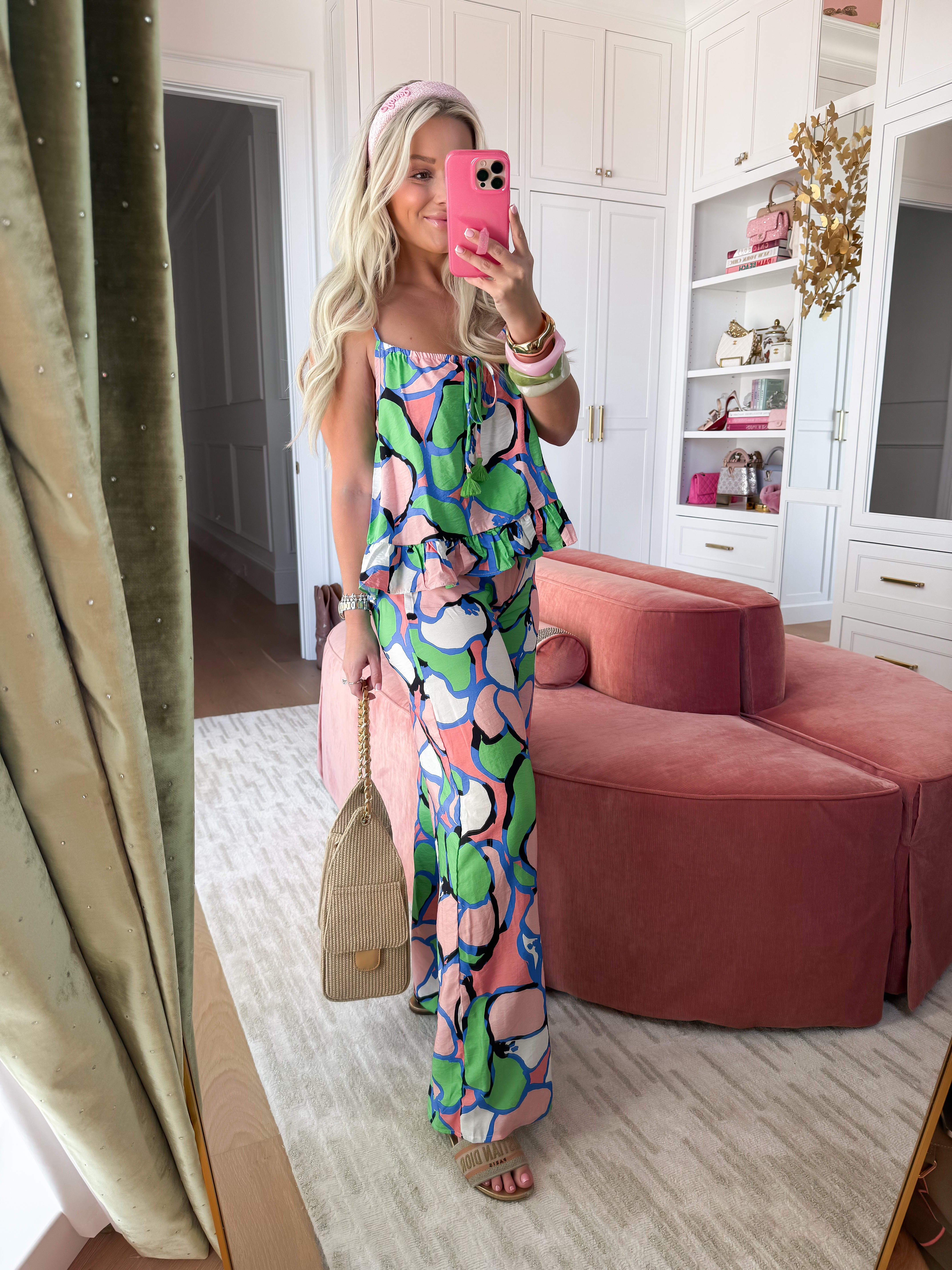 Obsessed with this set. Would be so perfect to throw on after a beach day. 

#LTKTravel #LTKootd