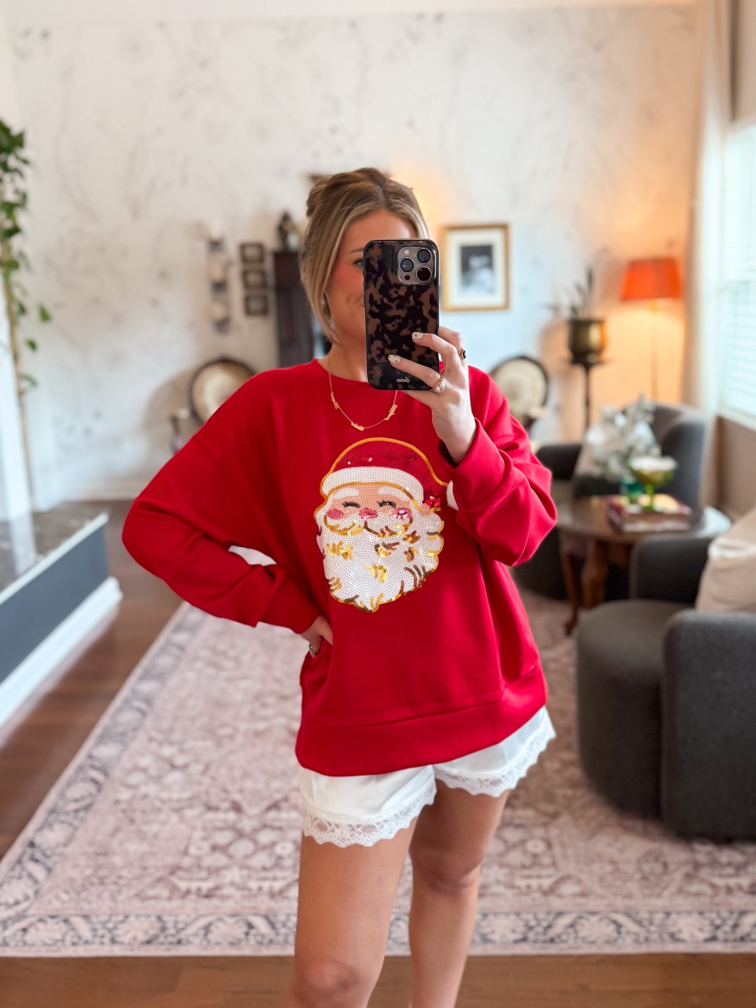 Cutest Santa sweatshirt 🎅🏻