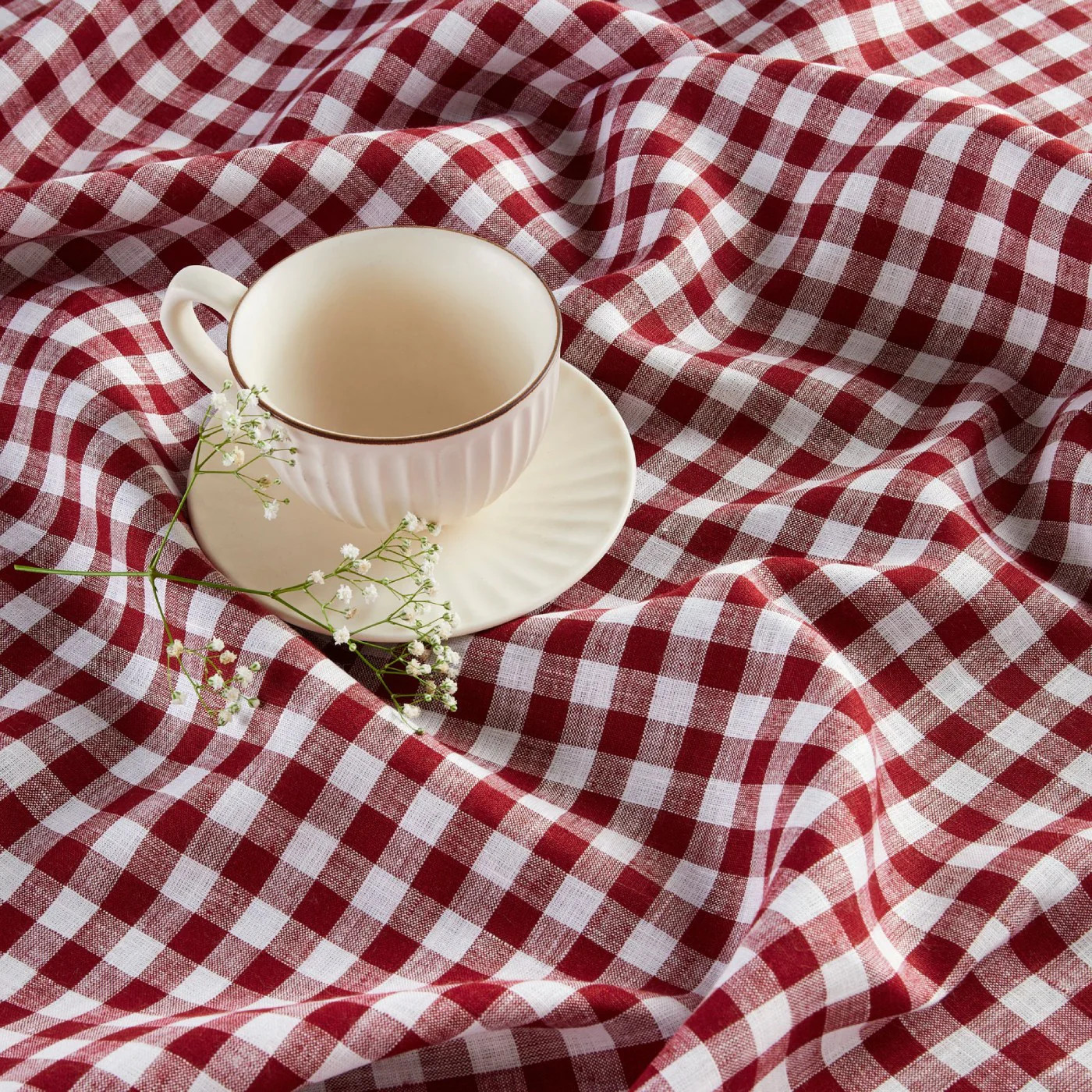Gingham Tablecloth | Solino Home