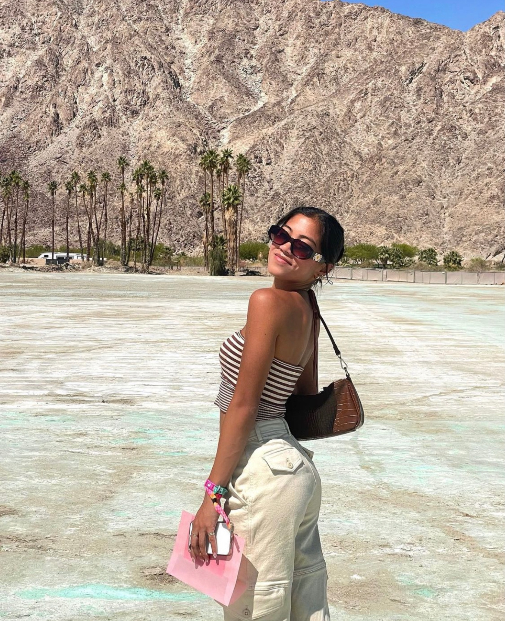 loving the neutrals 

#LTKstyletip #LTKfit #LTKSeasonal