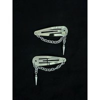 Spike Charm Hairclips With Handmade Chain | Silver Snap Clips Y2K Gothic & Industrial | Etsy (US)