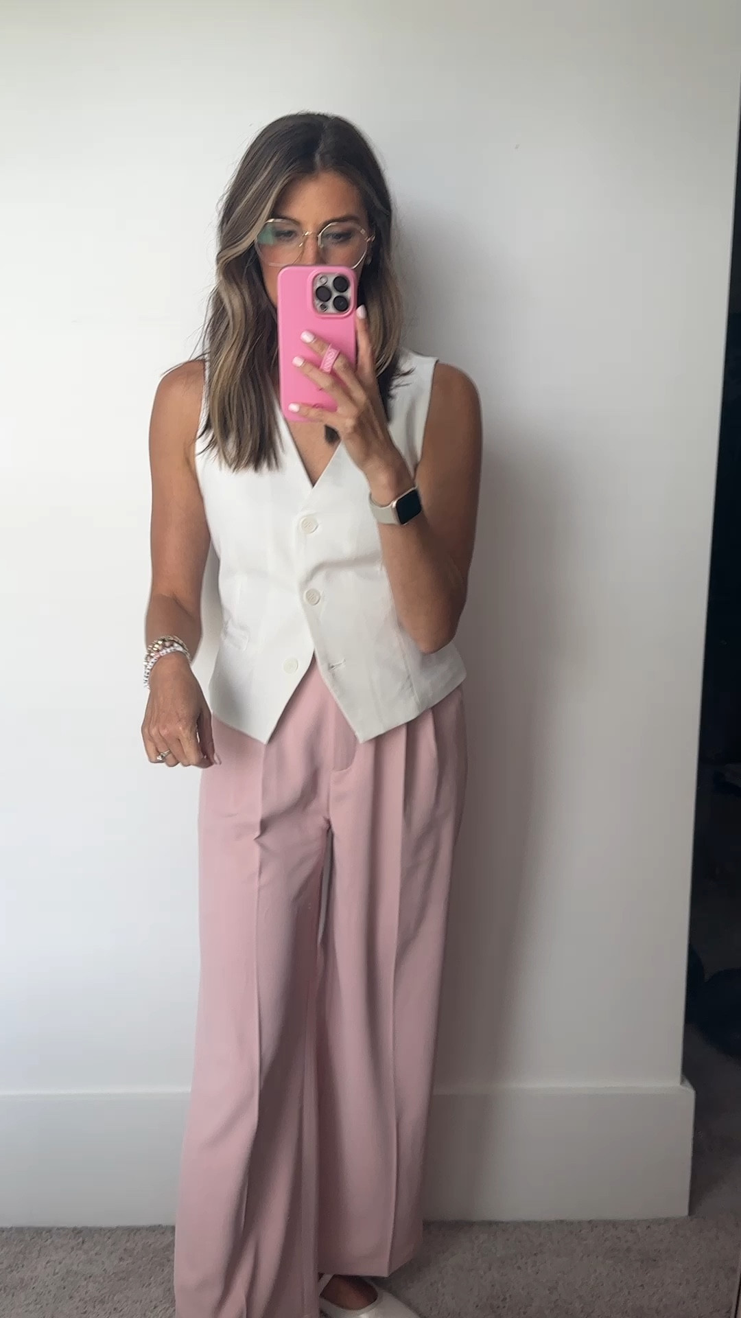 Small in vest (could size down)
Pants small - run short 
Shoes - TTS 

#LTKFindsUnder100 #LTKGiftGuide #LTKVideo