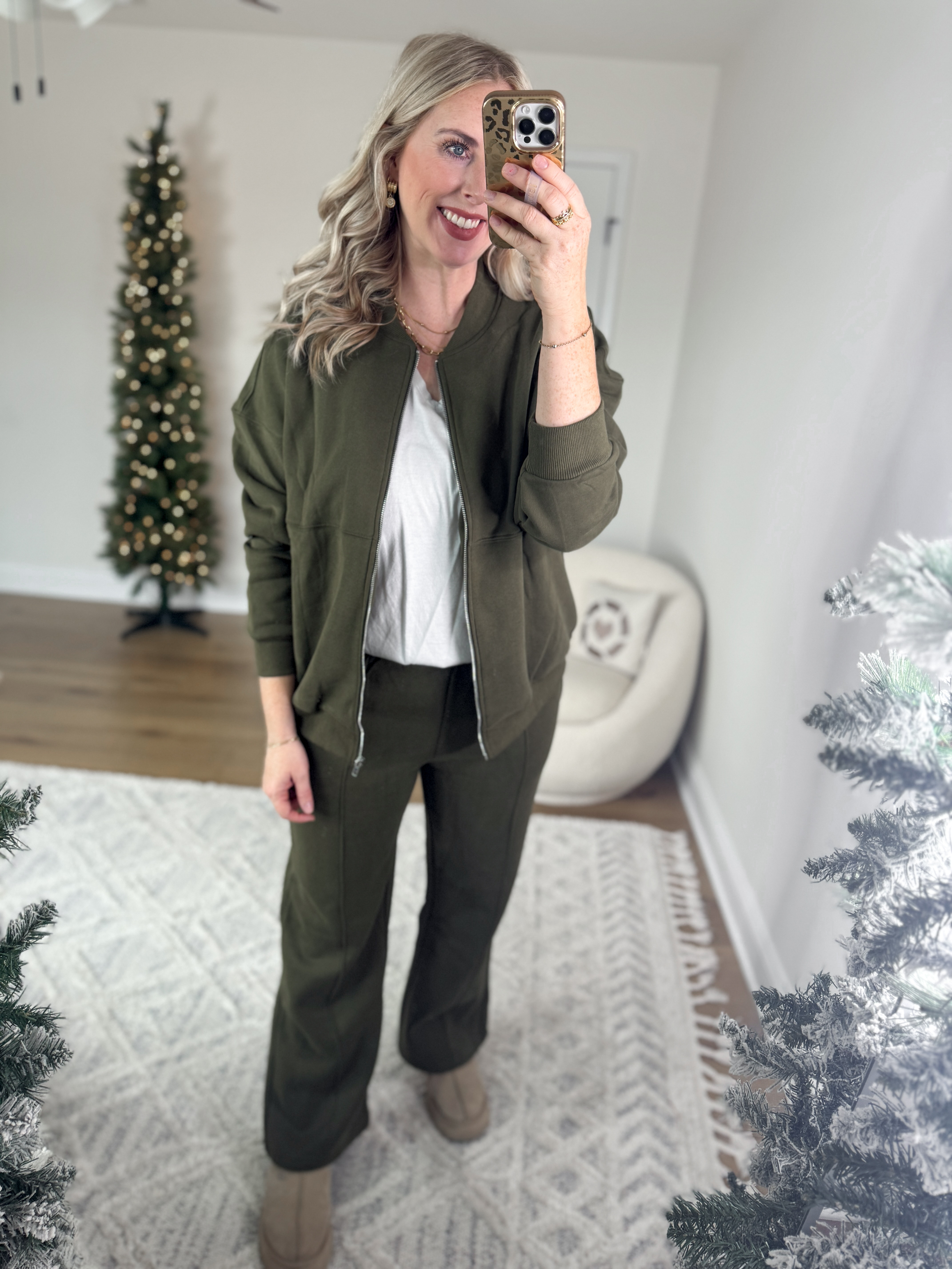 Daily try on, Amazon outfit, Amazon set, Amazon lounge set, Amazon fashion 

Medium 

#LTKStyleTip #LTKFindsUnder50 #LTKSaleAlert